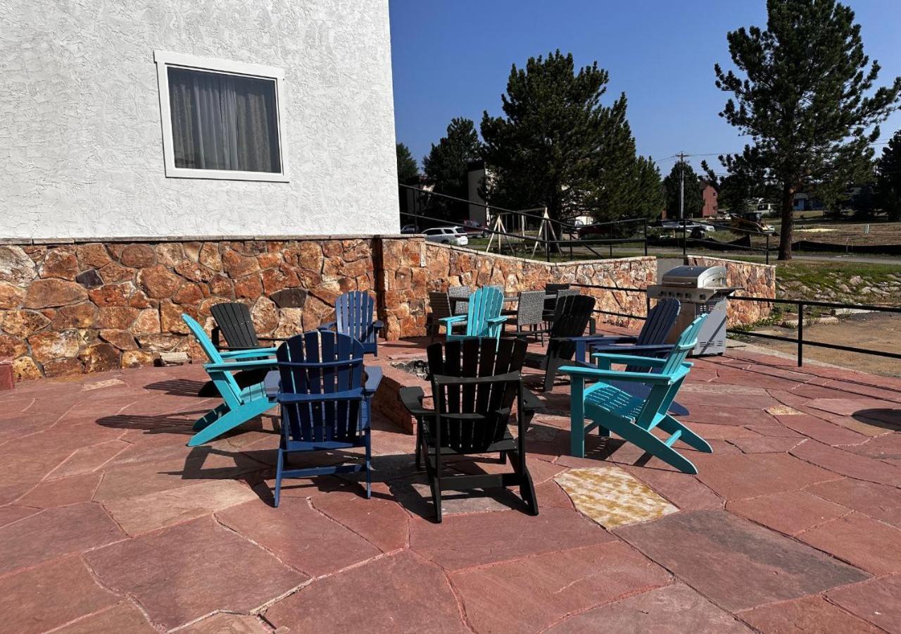 Expedition Lodge Estes Park at Rocky Mtn National Park photo 48