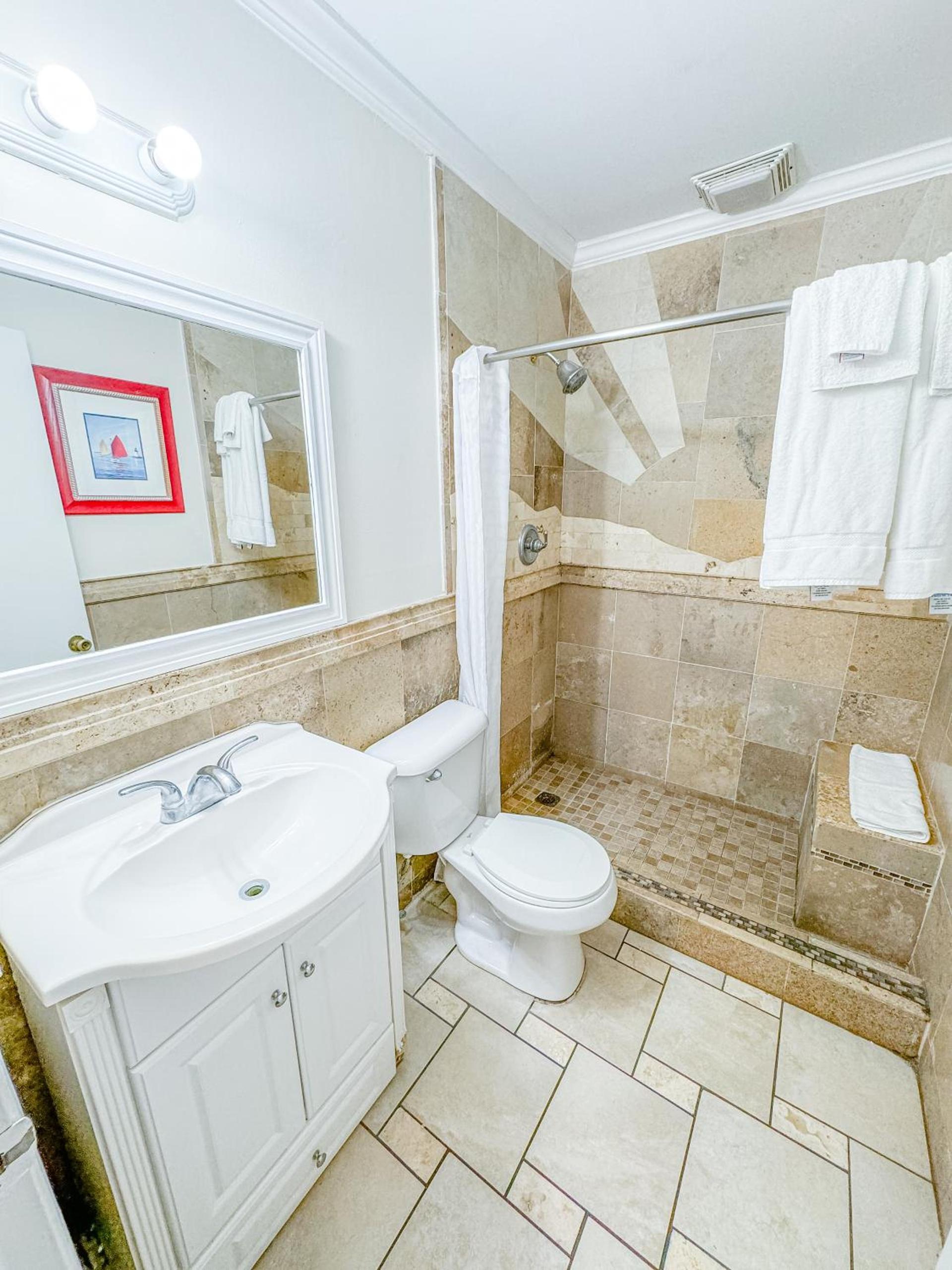 Atlantis Inn - Tybee Island photo 16