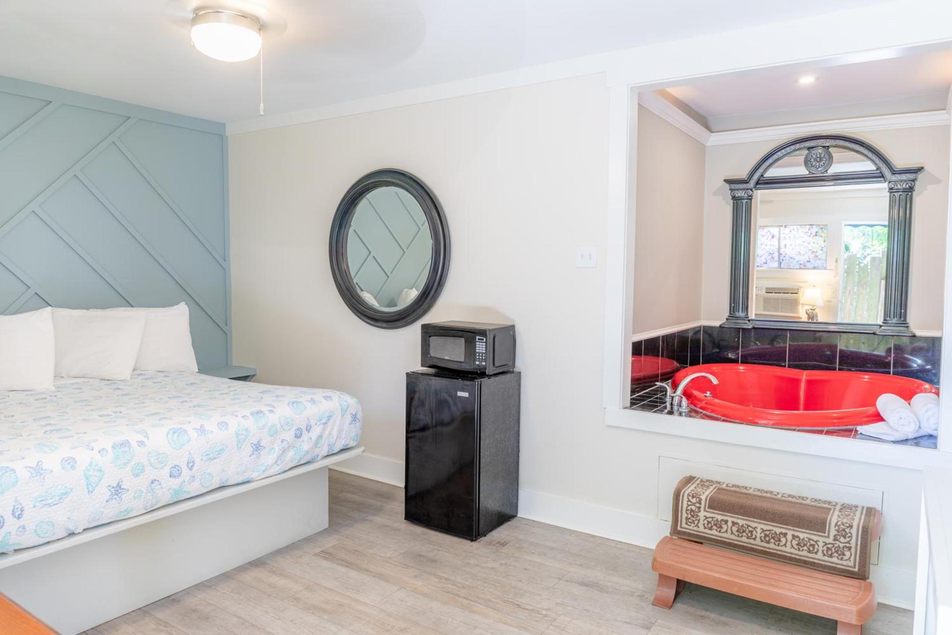 Atlantis Inn - Tybee Island photo 17