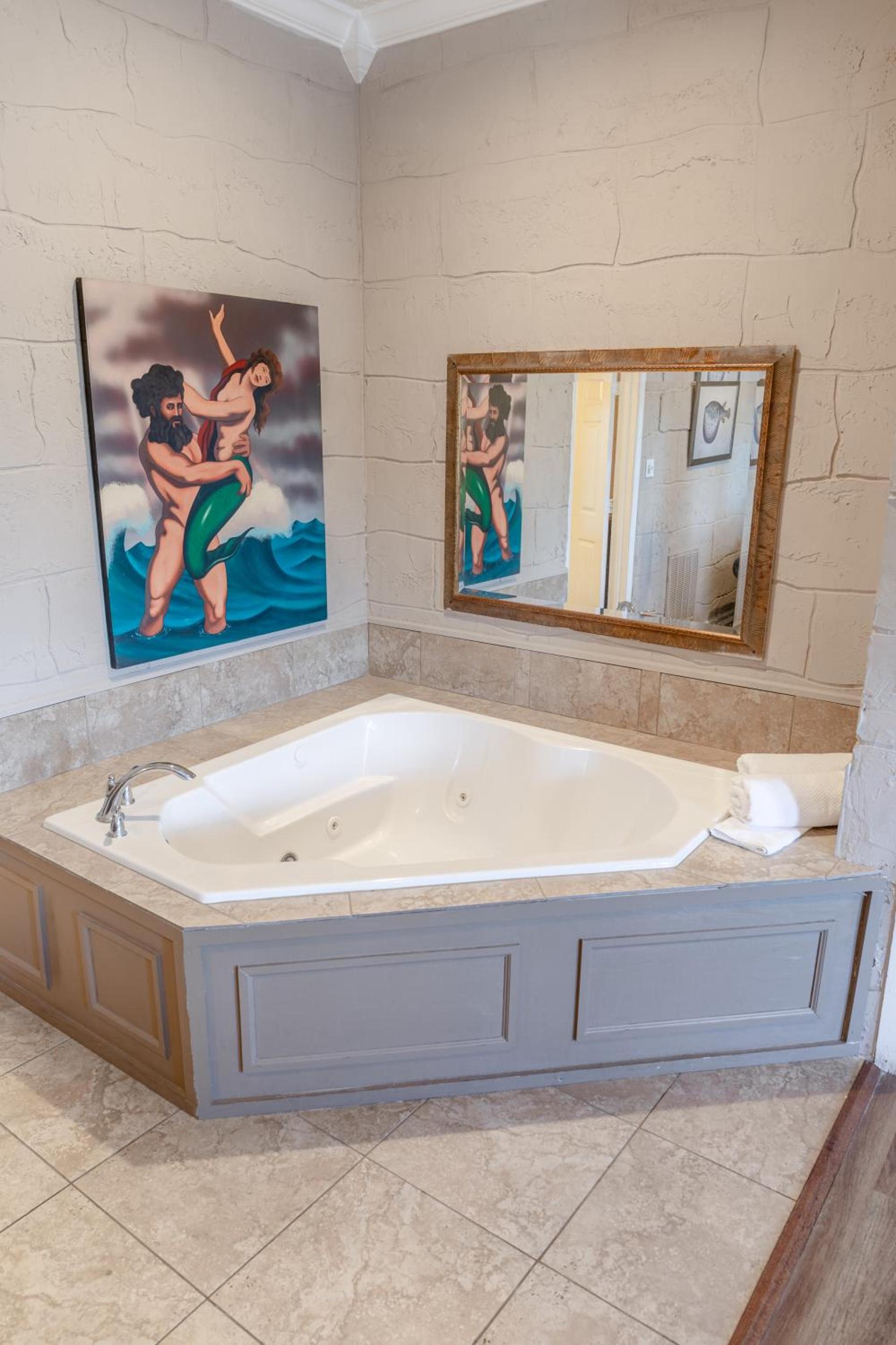 Atlantis Inn - Tybee Island photo 58