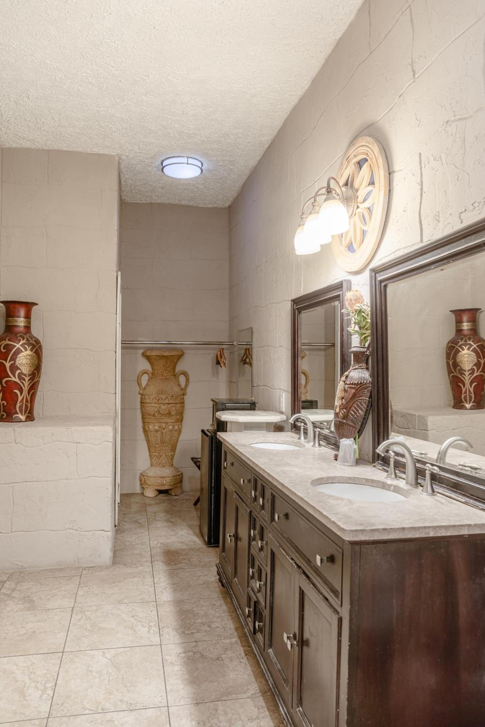 Atlantis Inn - Tybee Island photo 57