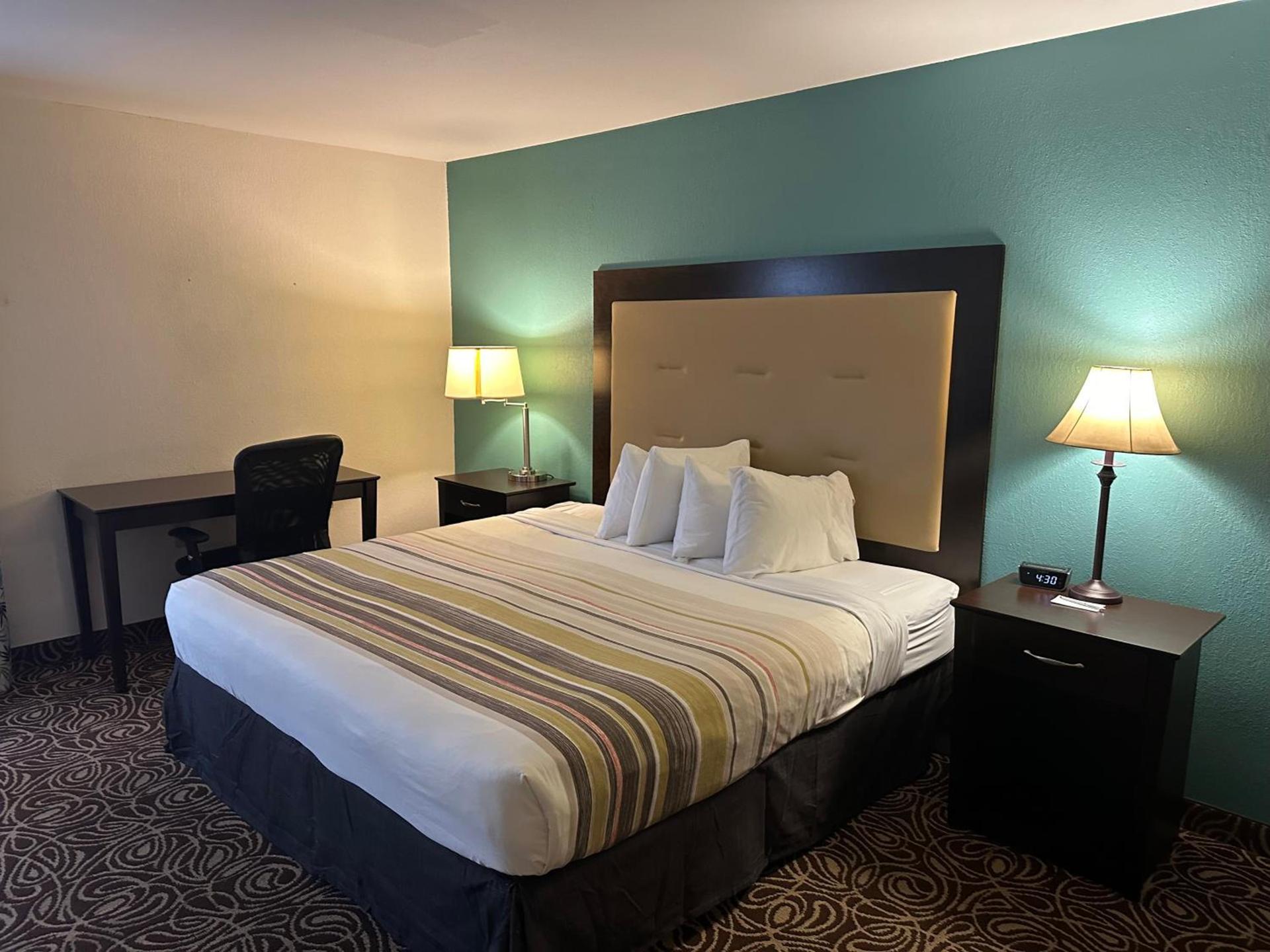 Country Inn & Suites by Radisson, Murrells Inlet, SC photo 22