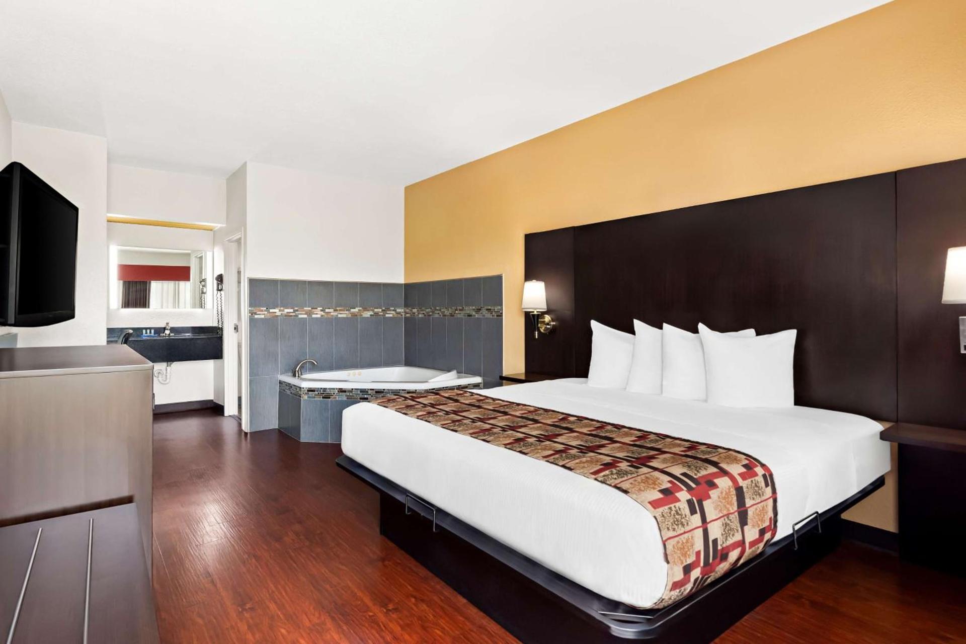 Best Western Lake Okeechobee photo 7