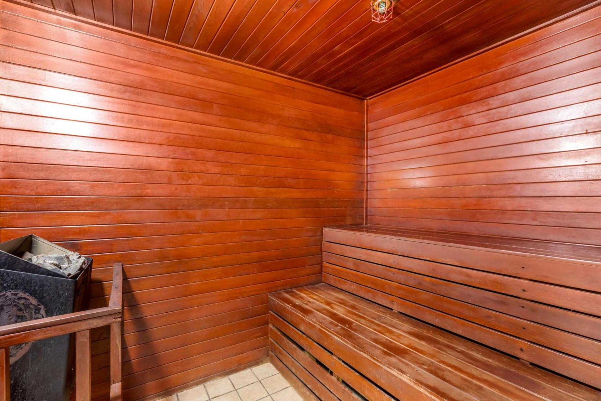 Best Western Kiva Inn photo 9