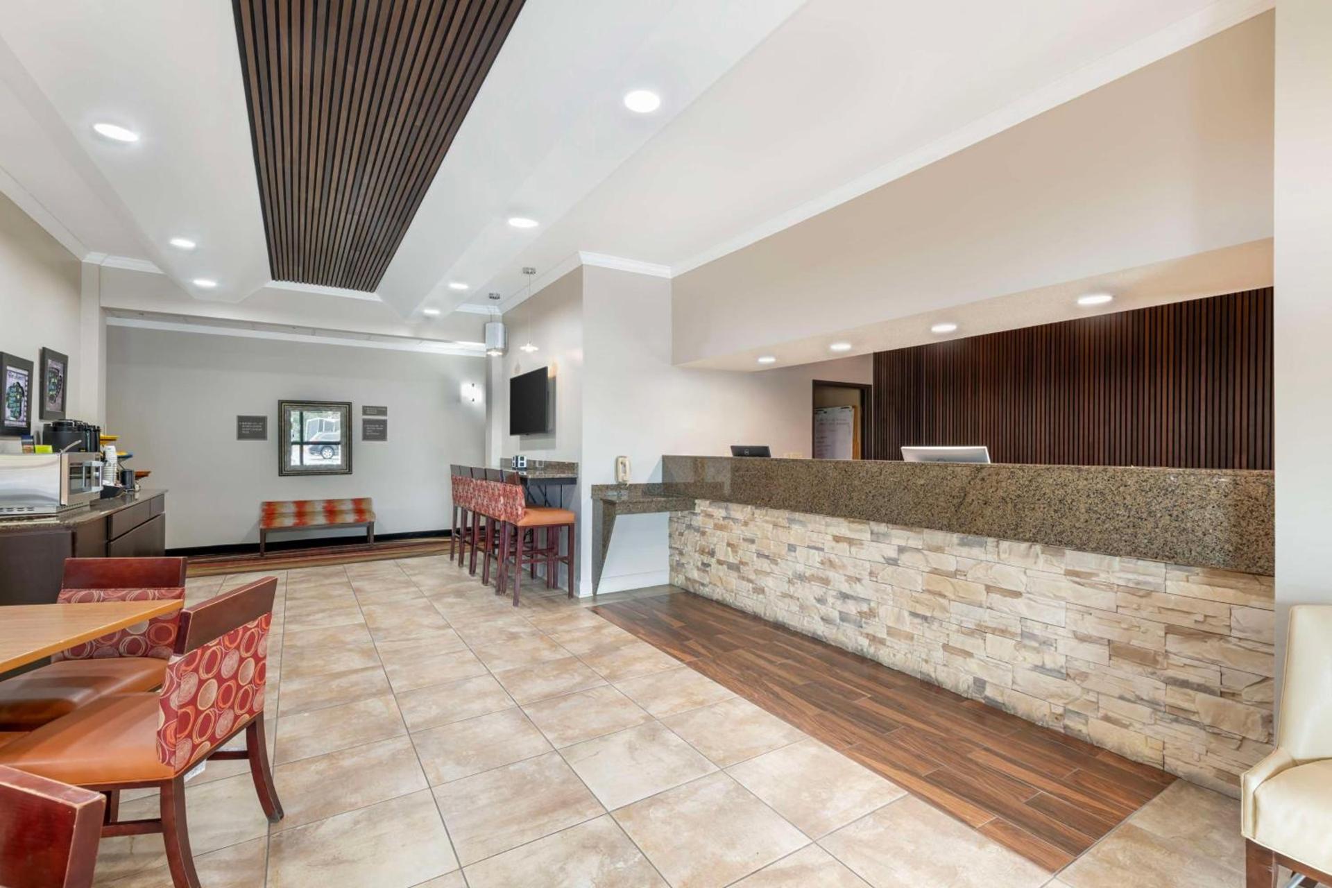 Best Western Plus Albert Lea I-90/I-35 Hotel photo 9