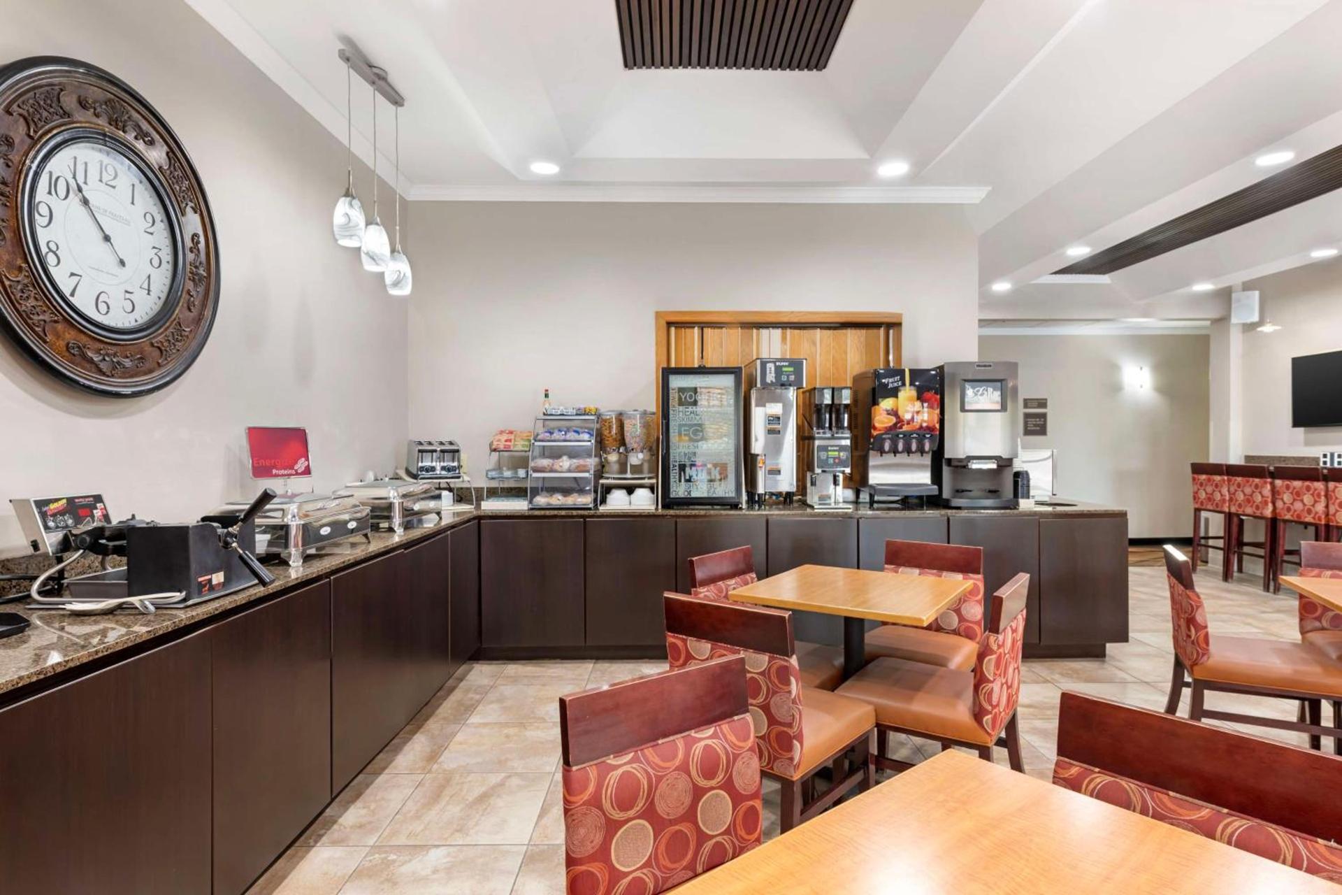 Best Western Plus Albert Lea I-90/I-35 Hotel photo 25