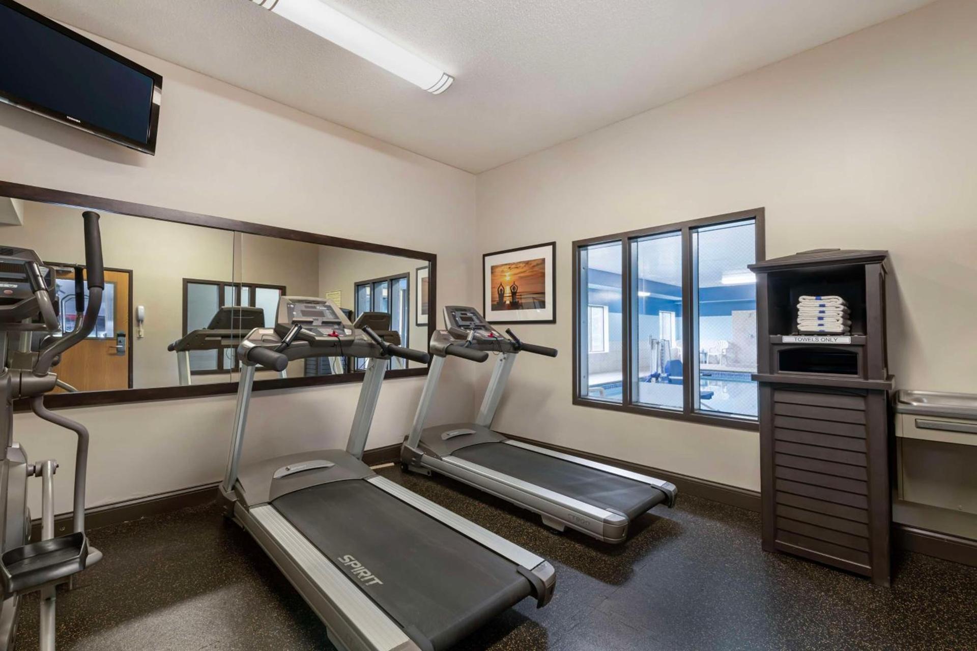 Best Western Plus Albert Lea I-90/I-35 Hotel photo 41