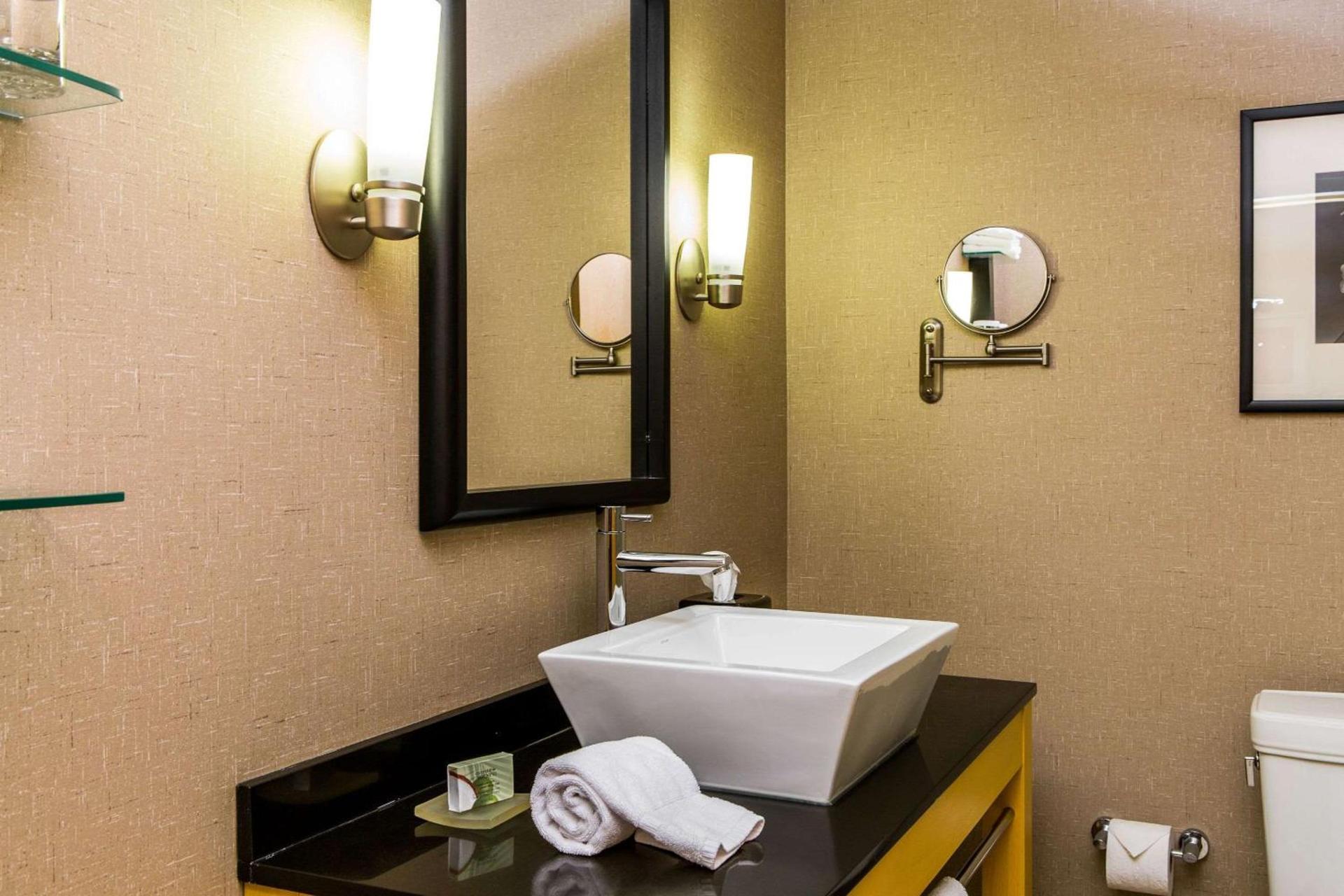 Cambria Hotel Raleigh-Durham Airport photo 20