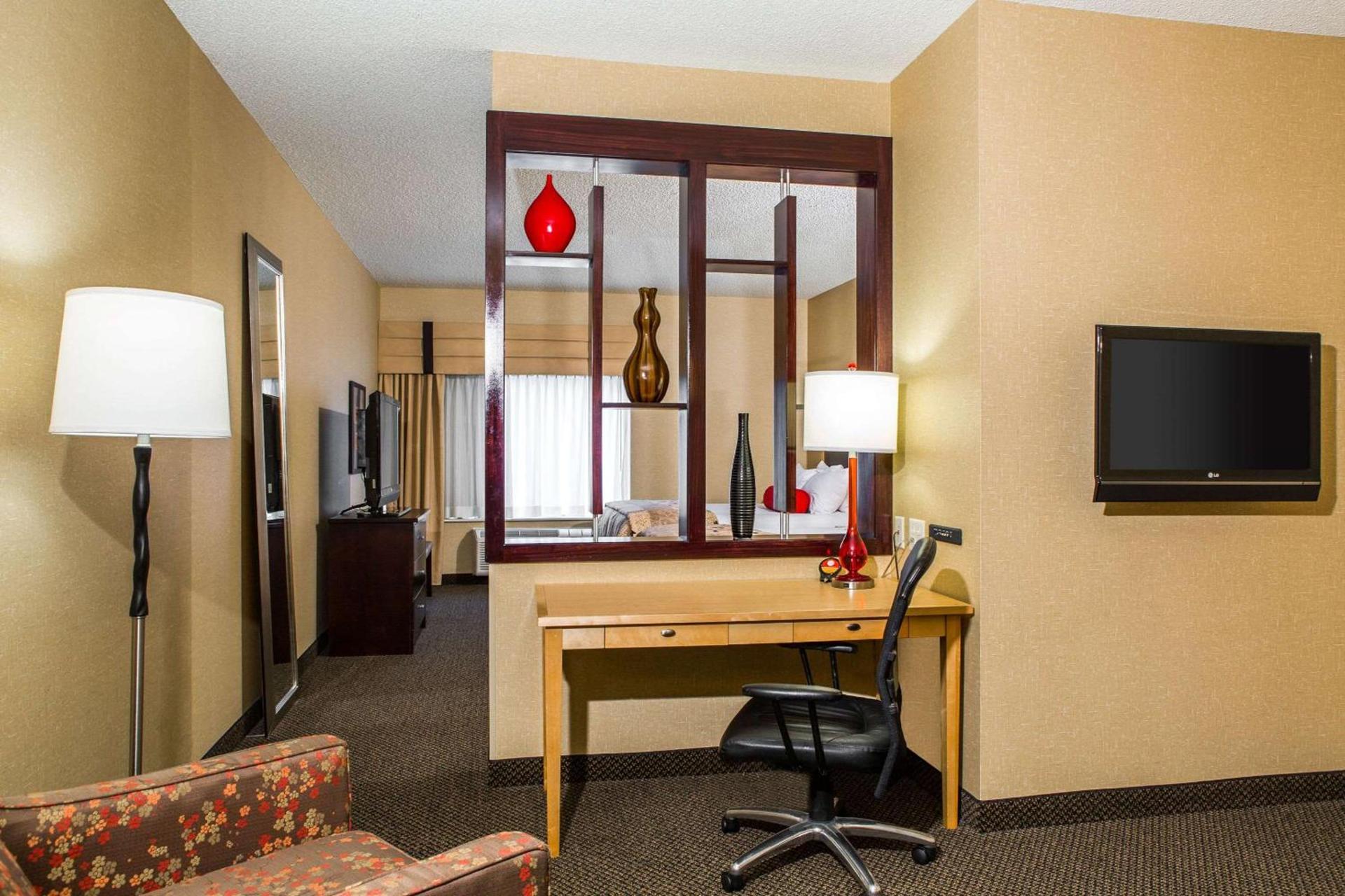 Cambria Hotel Raleigh-Durham Airport photo 10