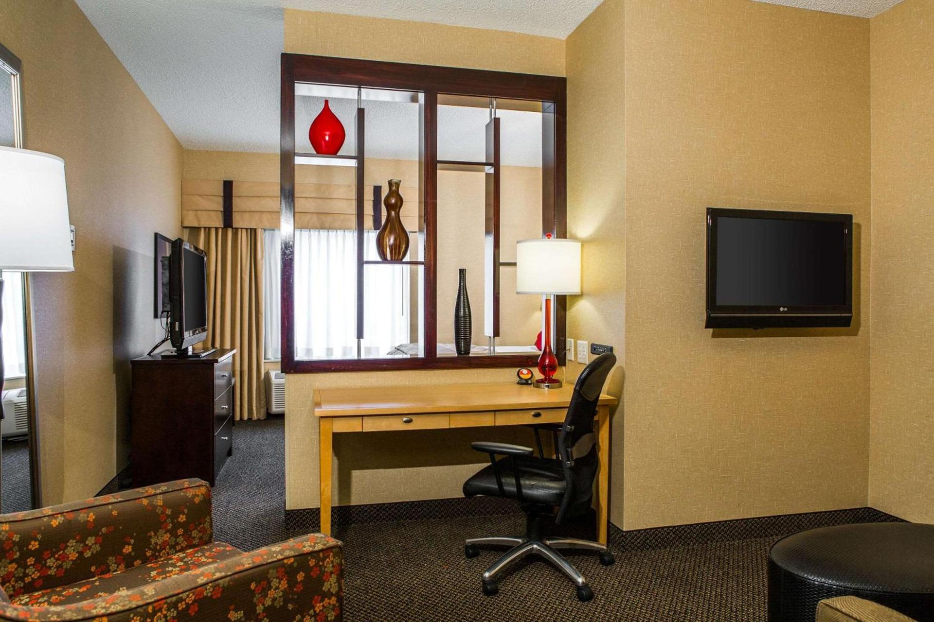 Cambria Hotel Raleigh-Durham Airport photo 5