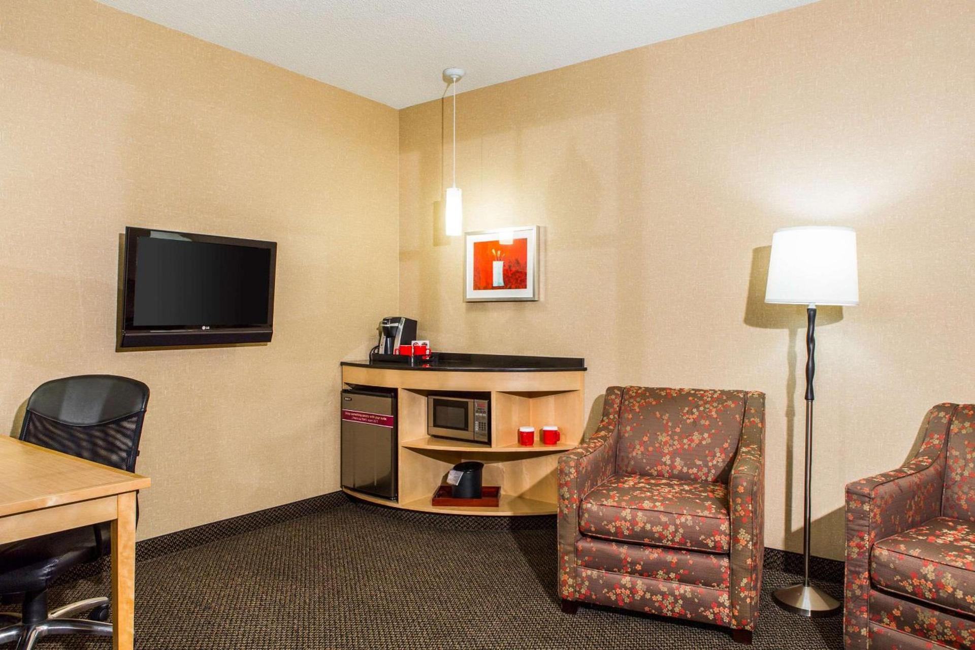 Cambria Hotel Raleigh-Durham Airport photo 26