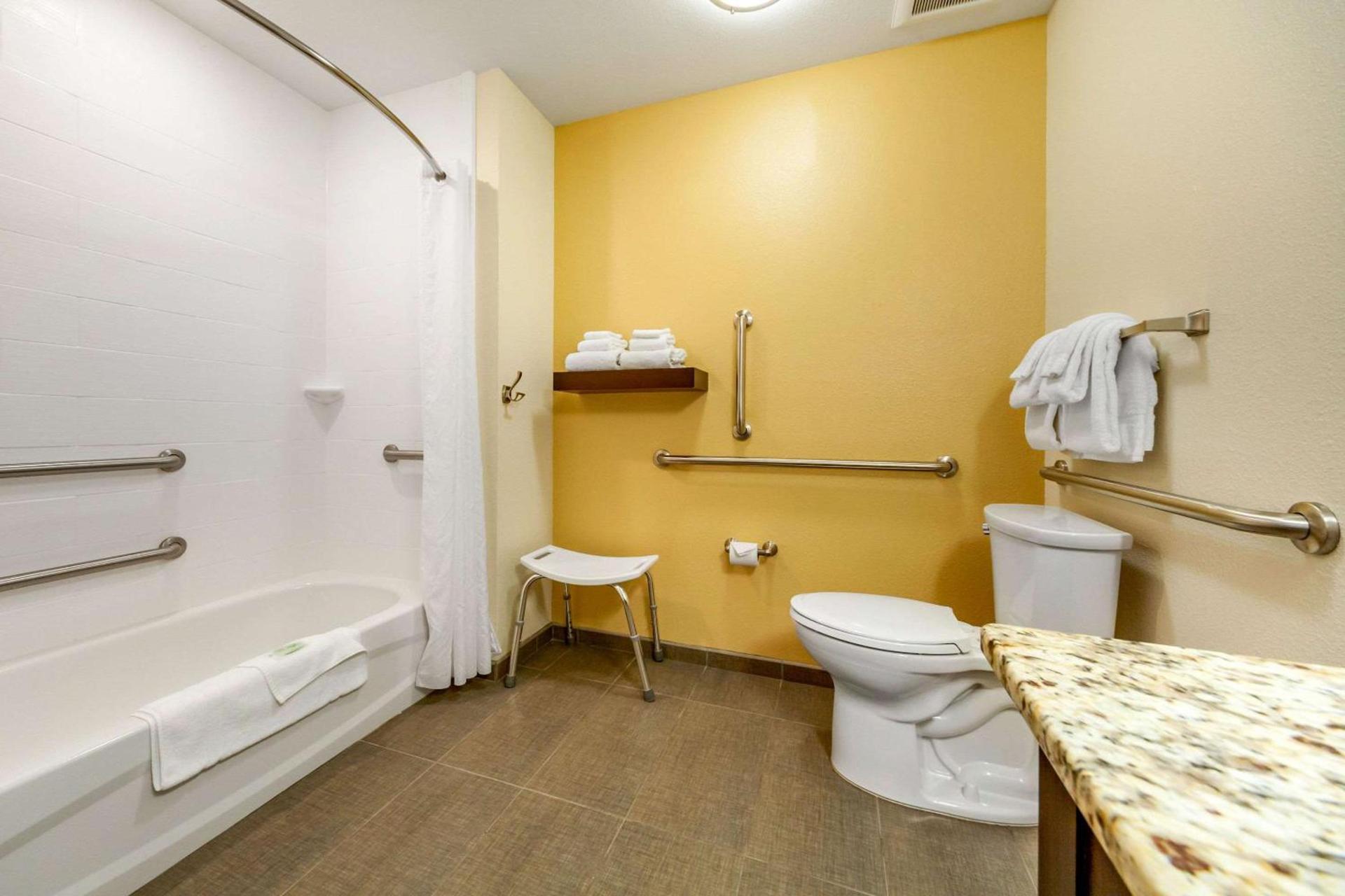 Sleep Inn & Suites Lincoln University Area photo 11