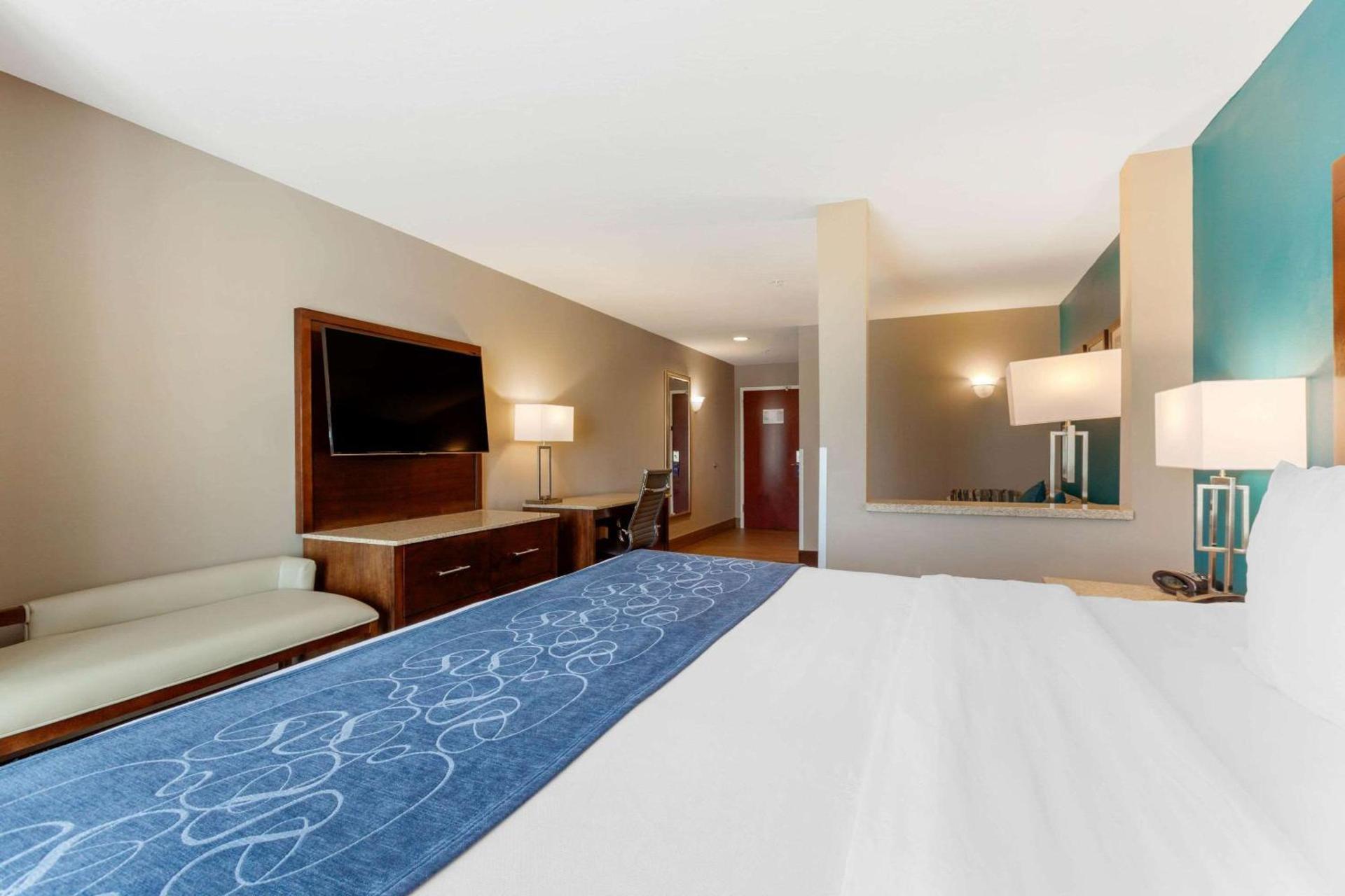 Comfort Suites of Las Cruces I-25 North photo 21