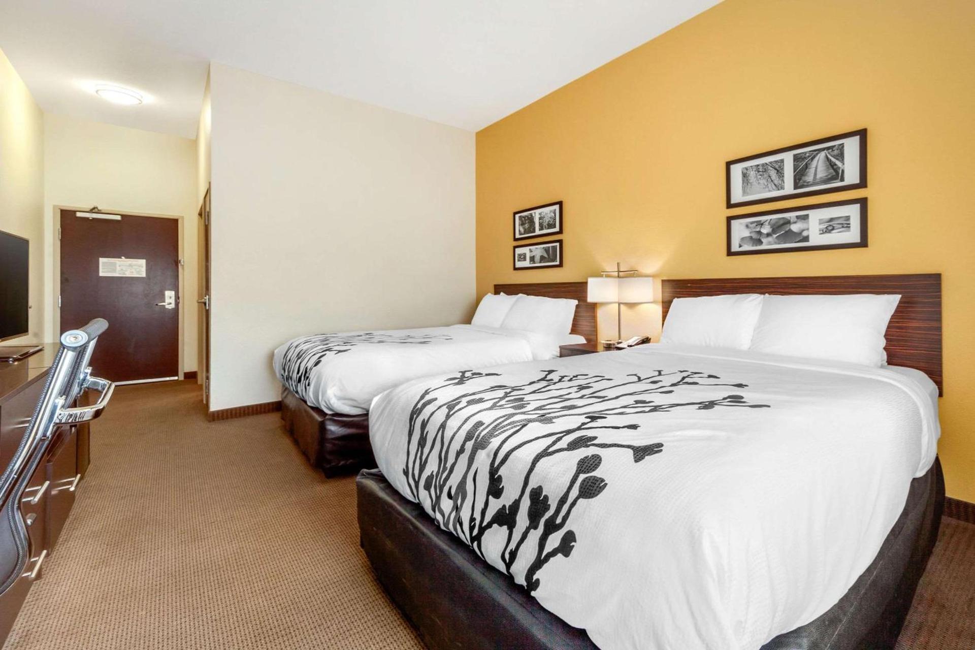 Sleep Inn & Suites Lincoln University Area photo 18