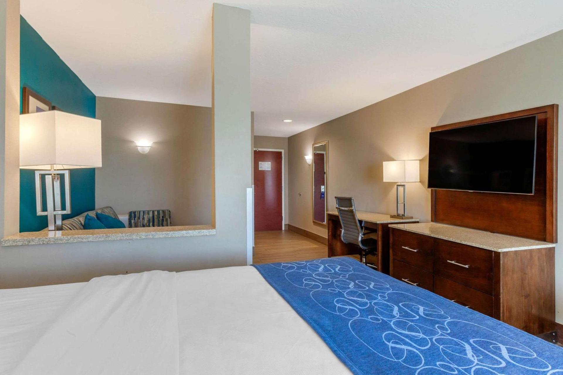 Comfort Suites of Las Cruces I-25 North photo 33