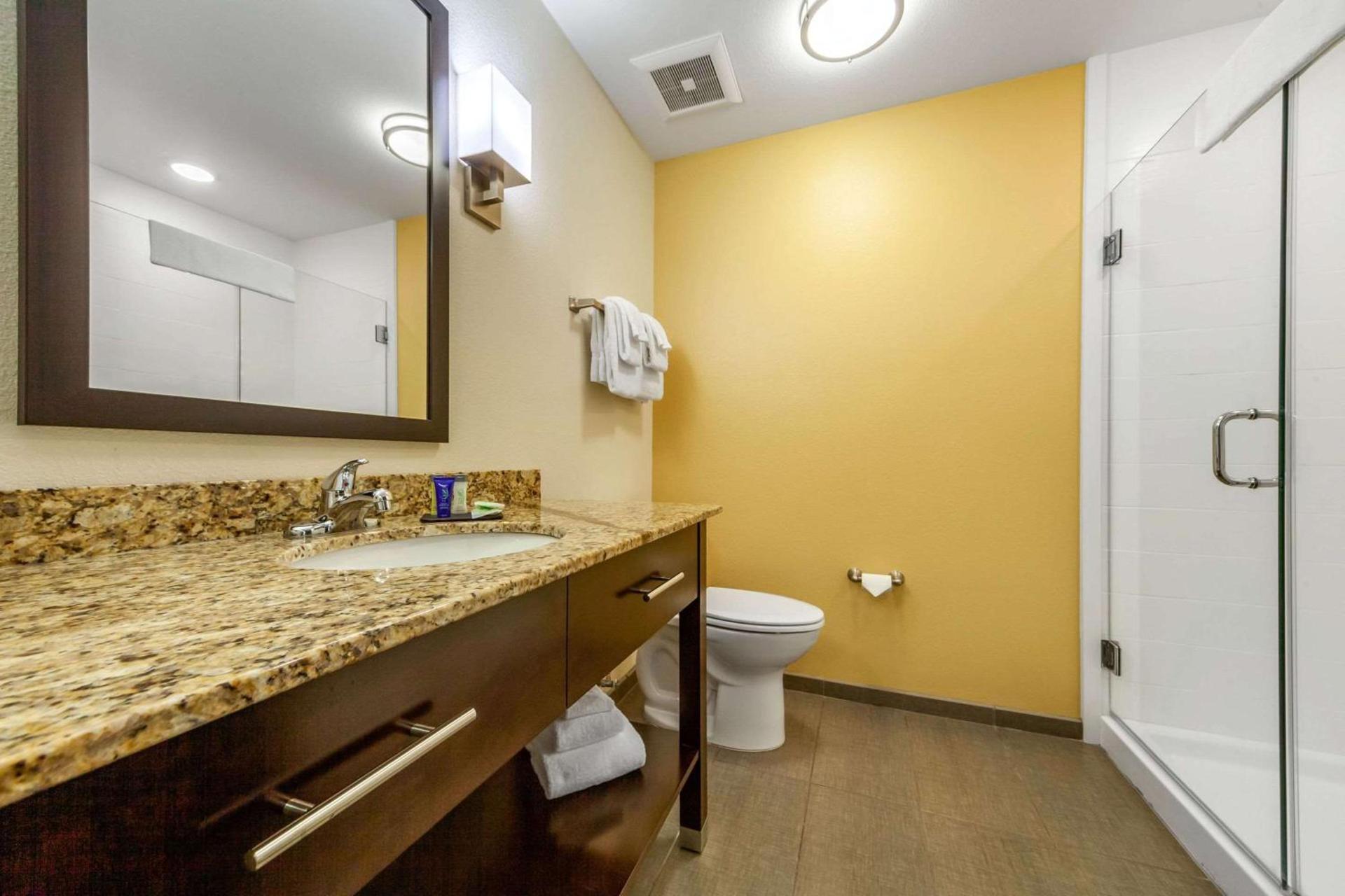 Sleep Inn & Suites Lincoln University Area photo 29