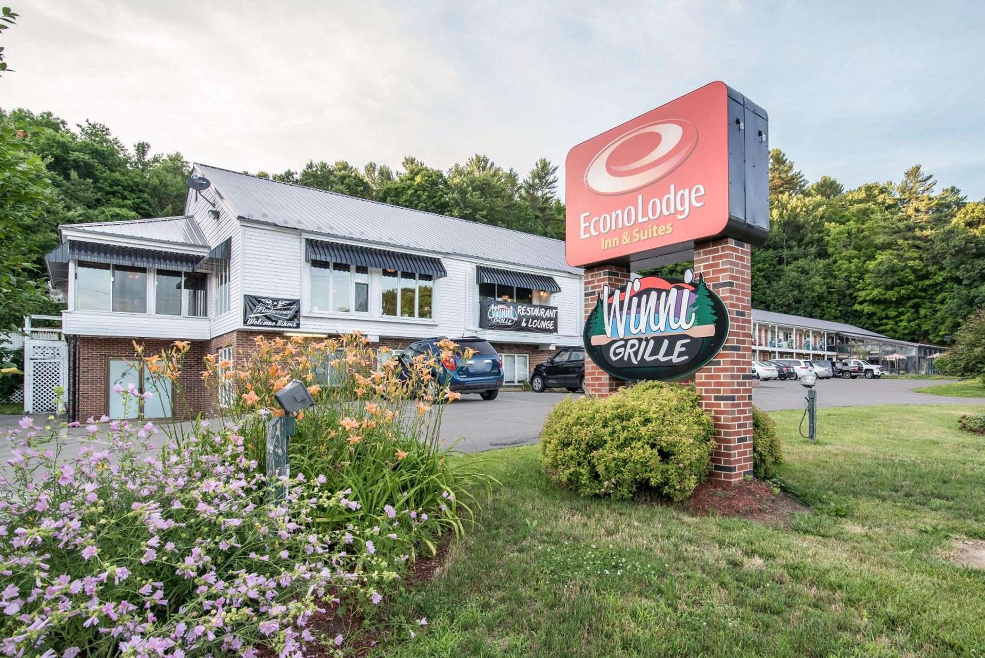 TiltonLodge Inn & Suites photo 2