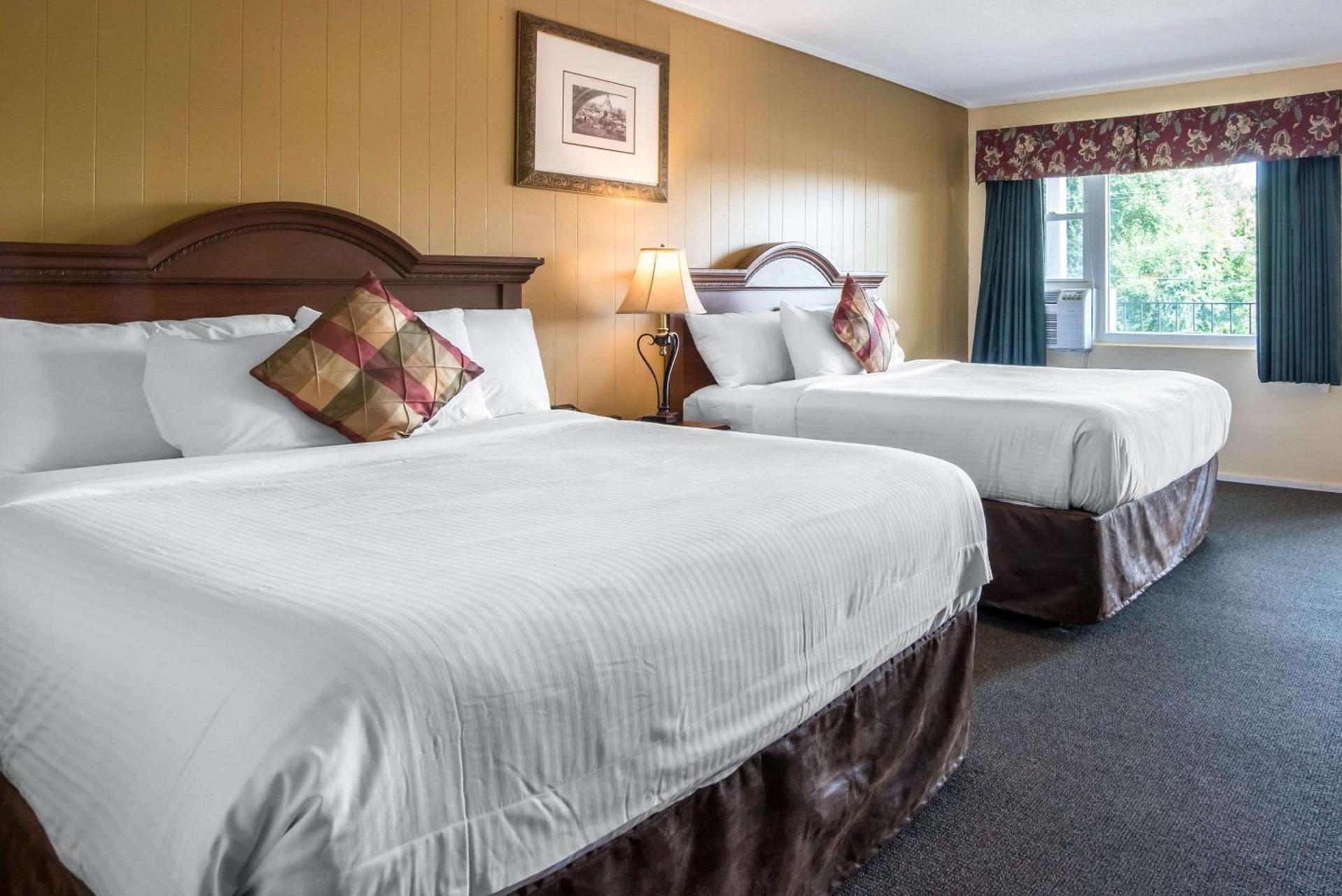 TiltonLodge Inn & Suites photo 16