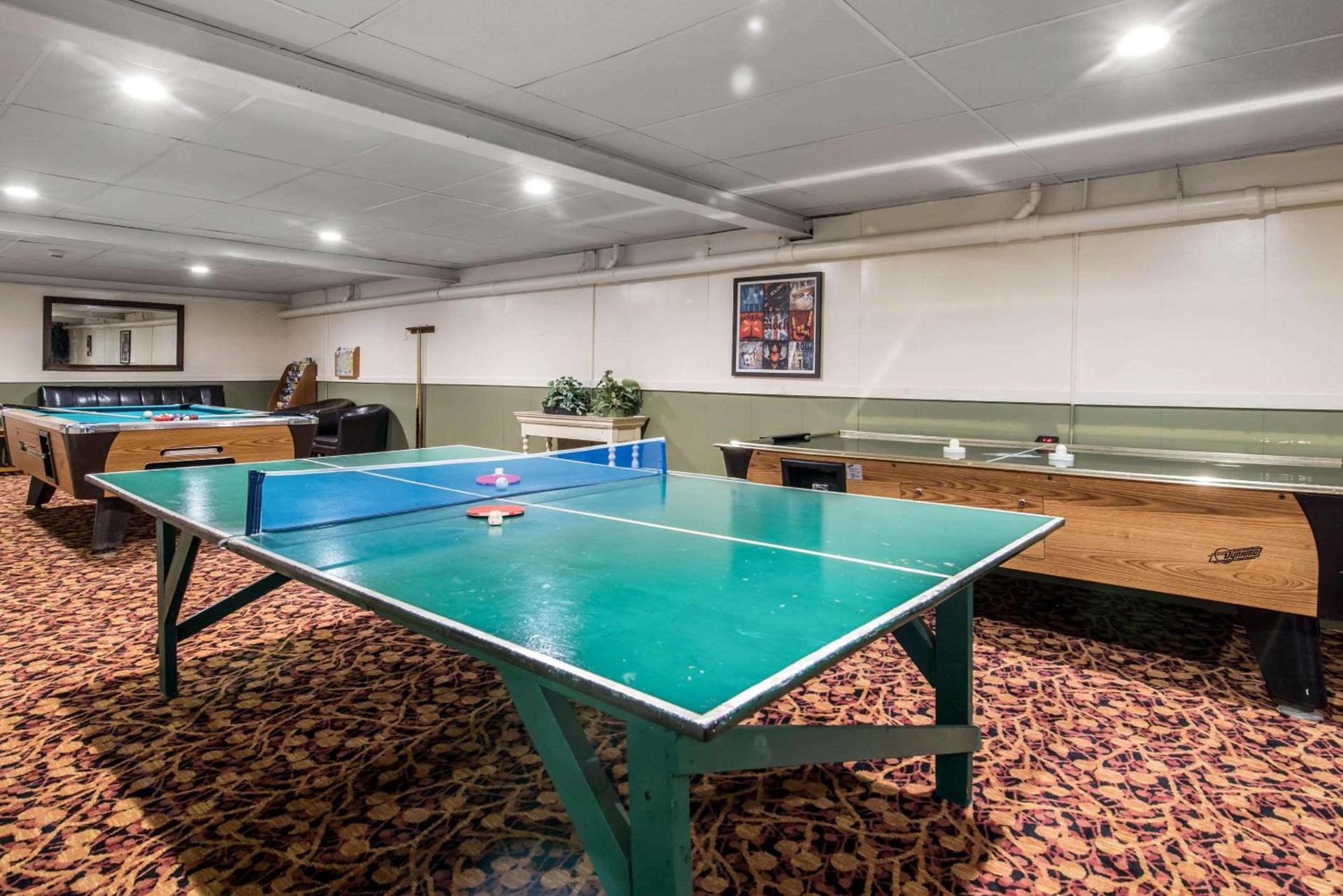 TiltonLodge Inn & Suites photo 35
