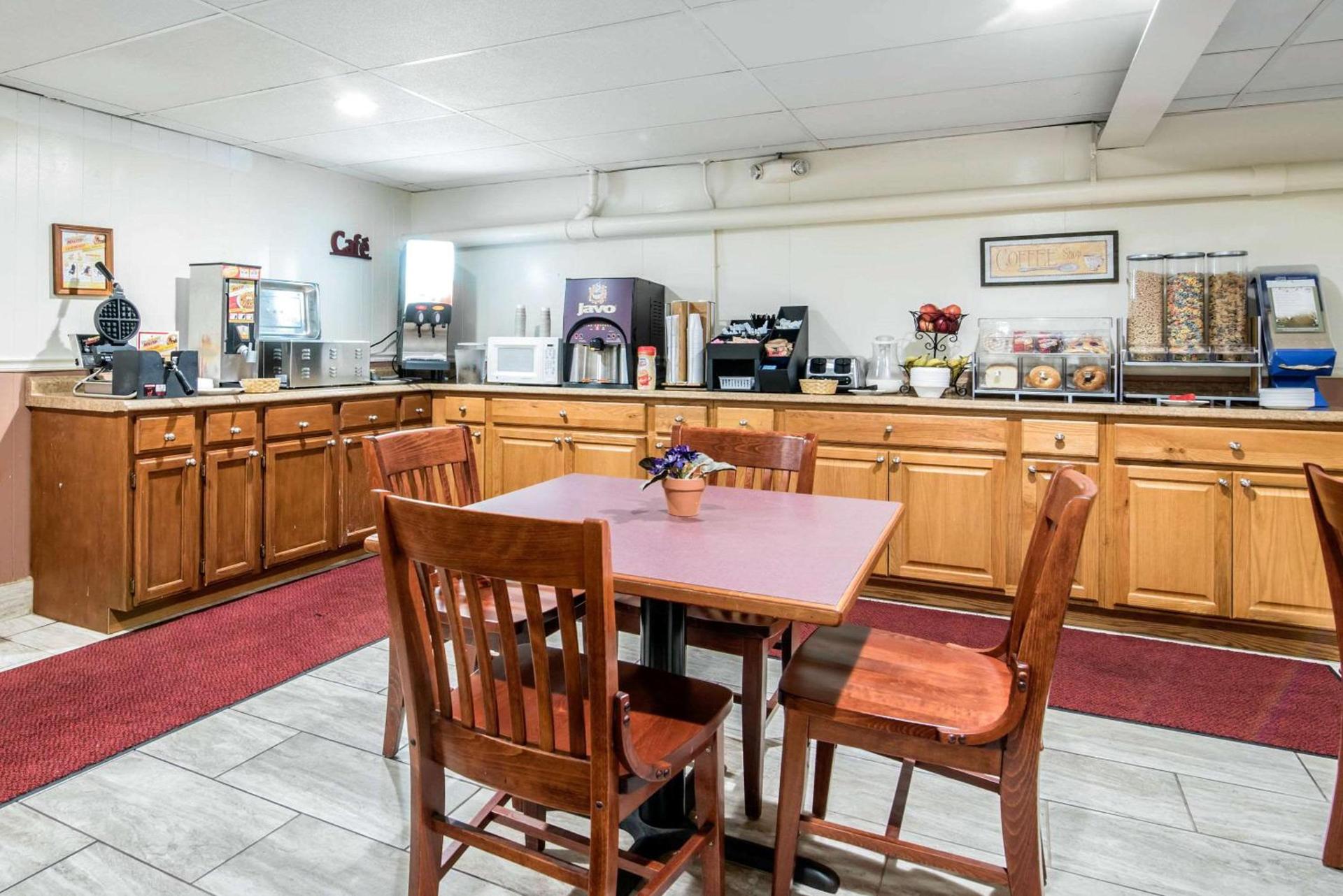 TiltonLodge Inn & Suites photo 33