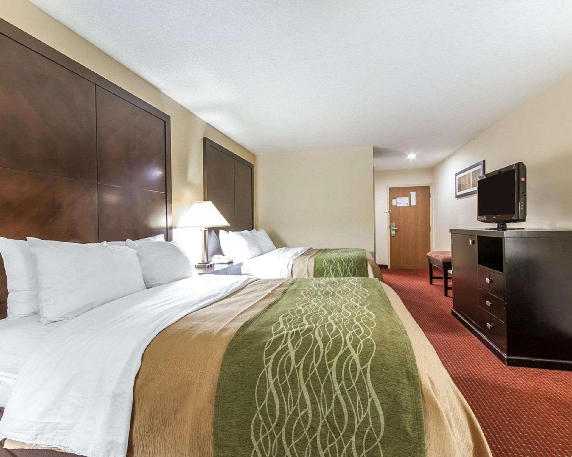 Quality Inn & Suites Portsmouth photo 11