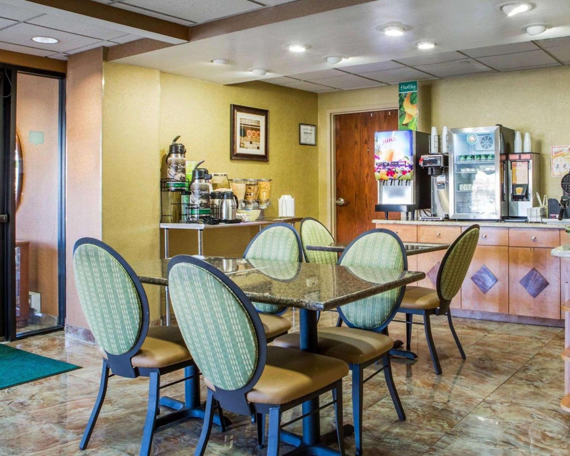 Quality Inn Vineland photo 24