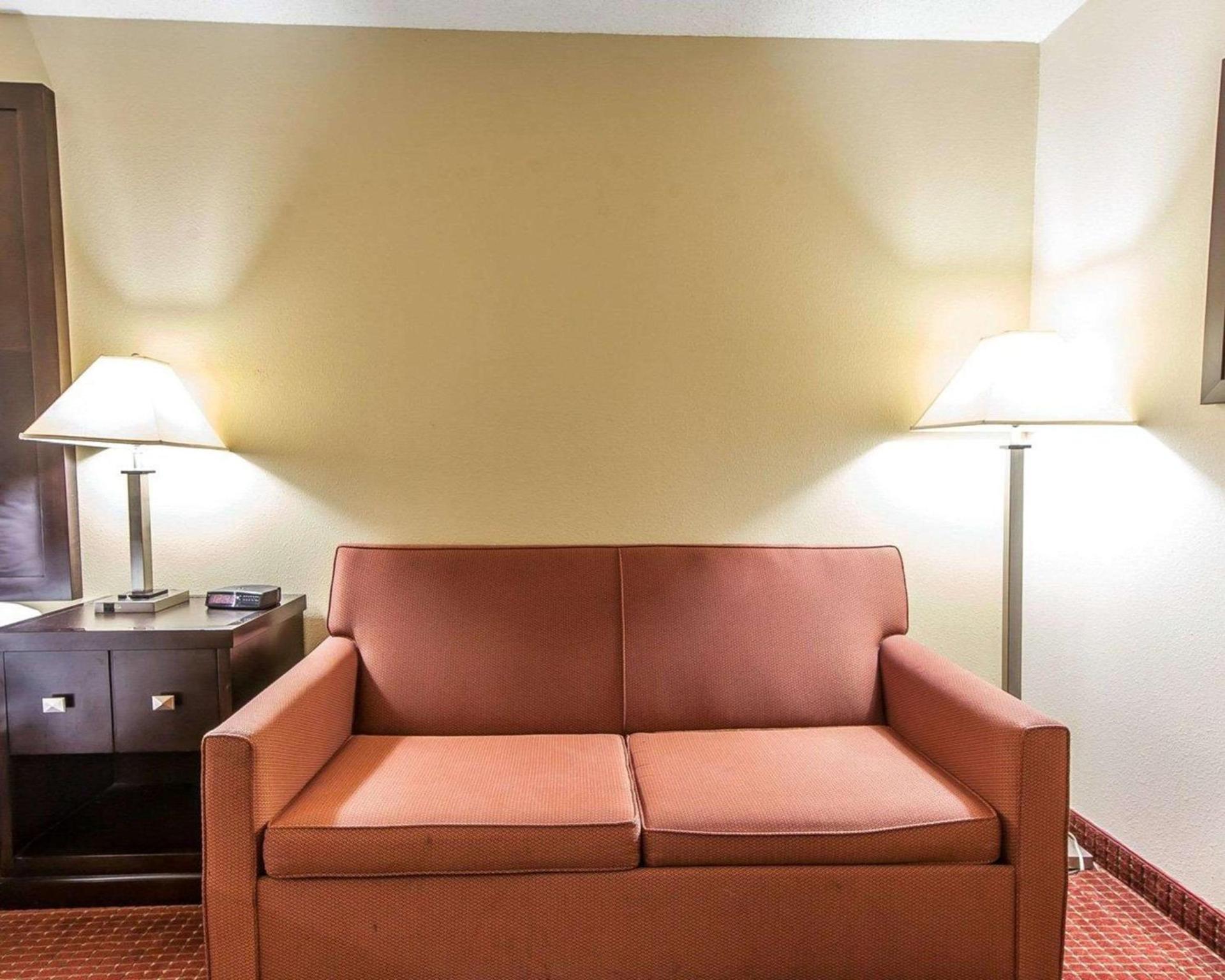 Quality Inn & Suites Portsmouth photo 14