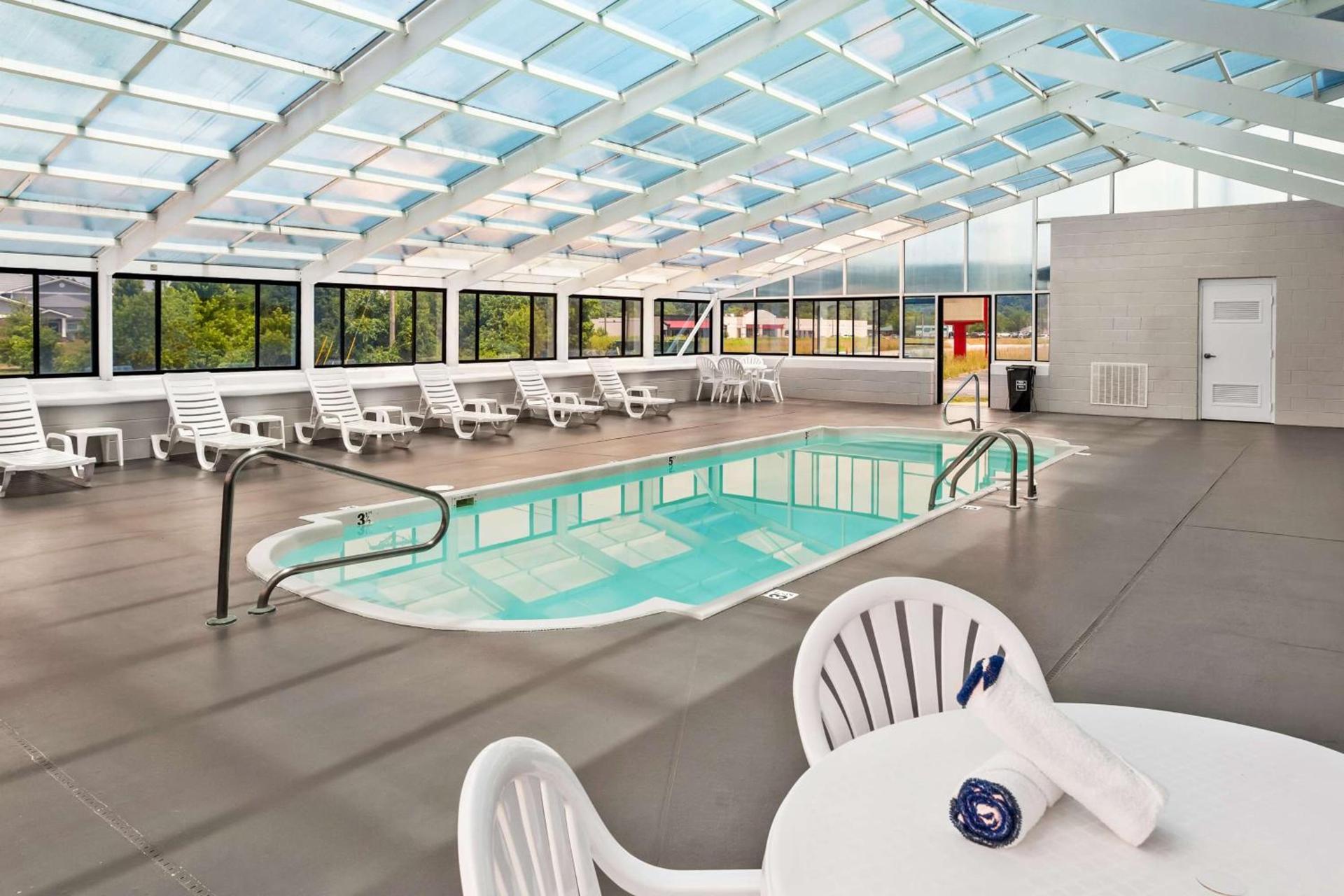 SureStay by Best Western Grayson photo 3