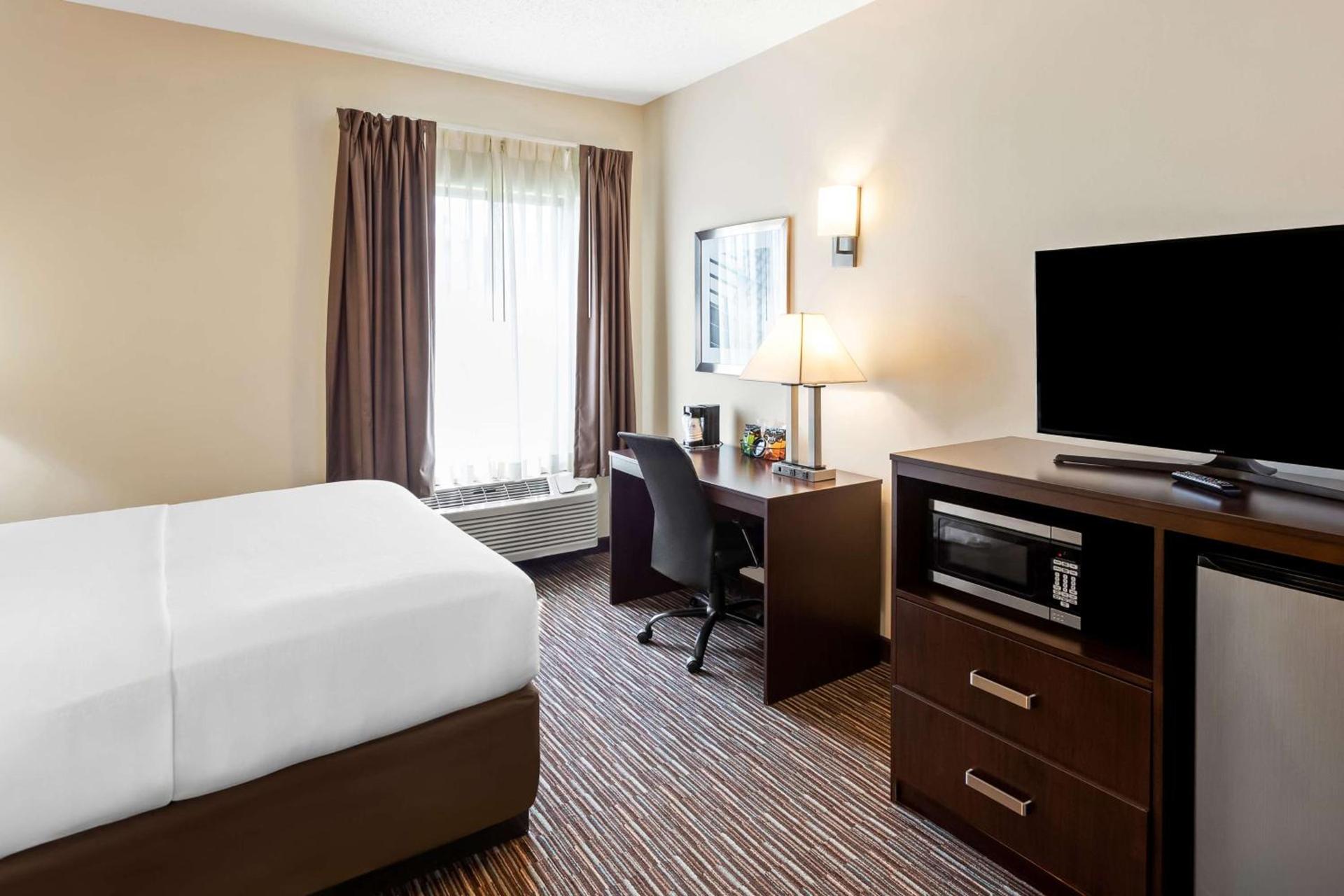 SureStay by Best Western Grayson photo 27