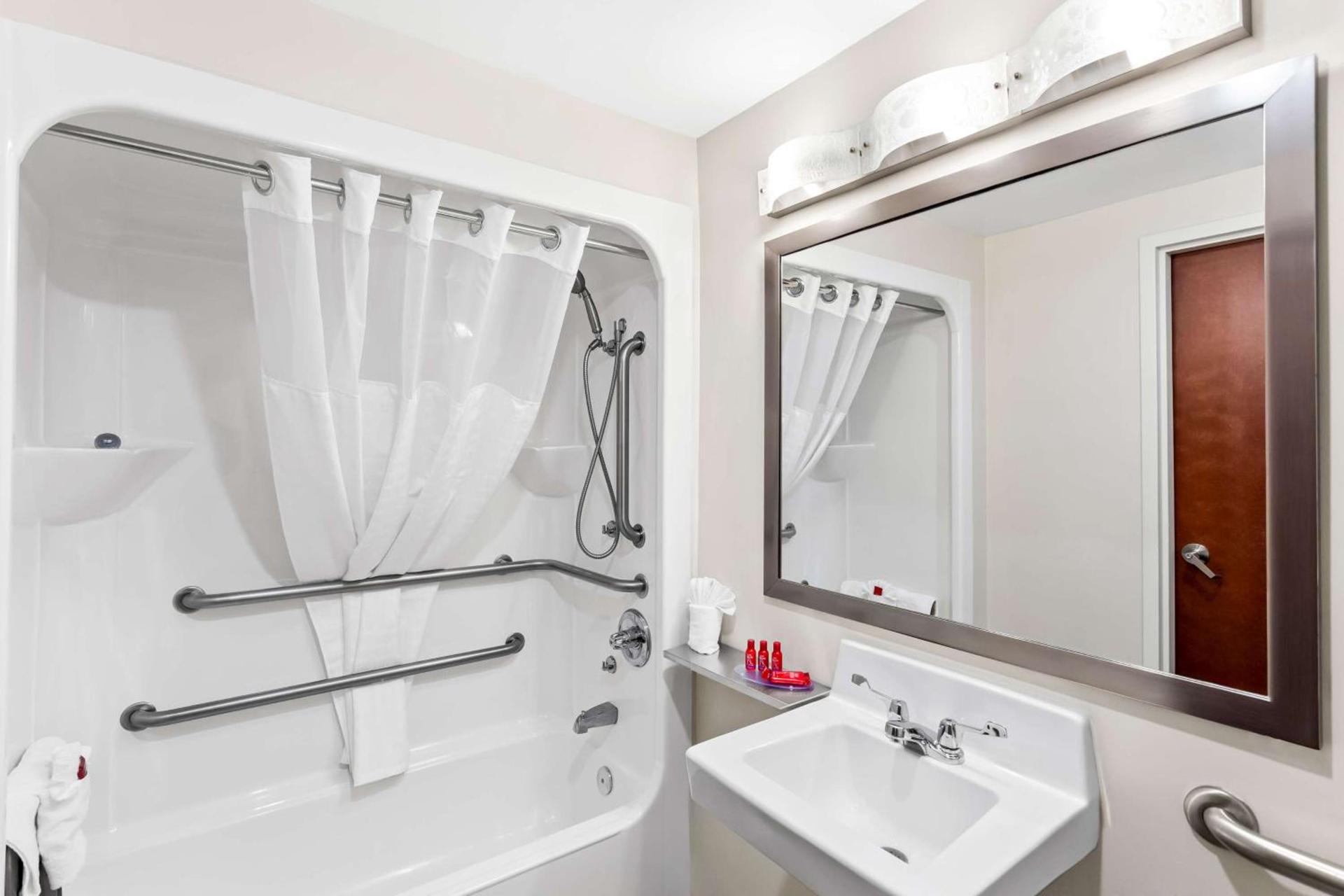 SureStay by Best Western Grayson photo 28