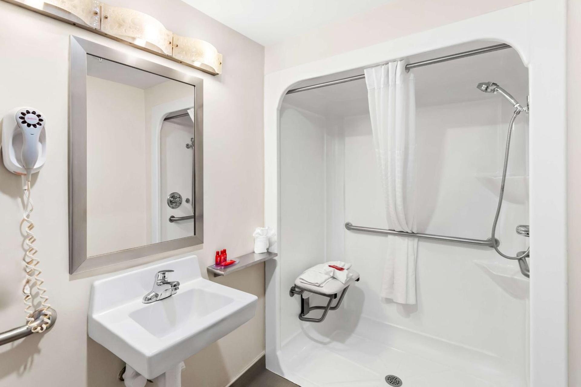 SureStay by Best Western Grayson photo 29