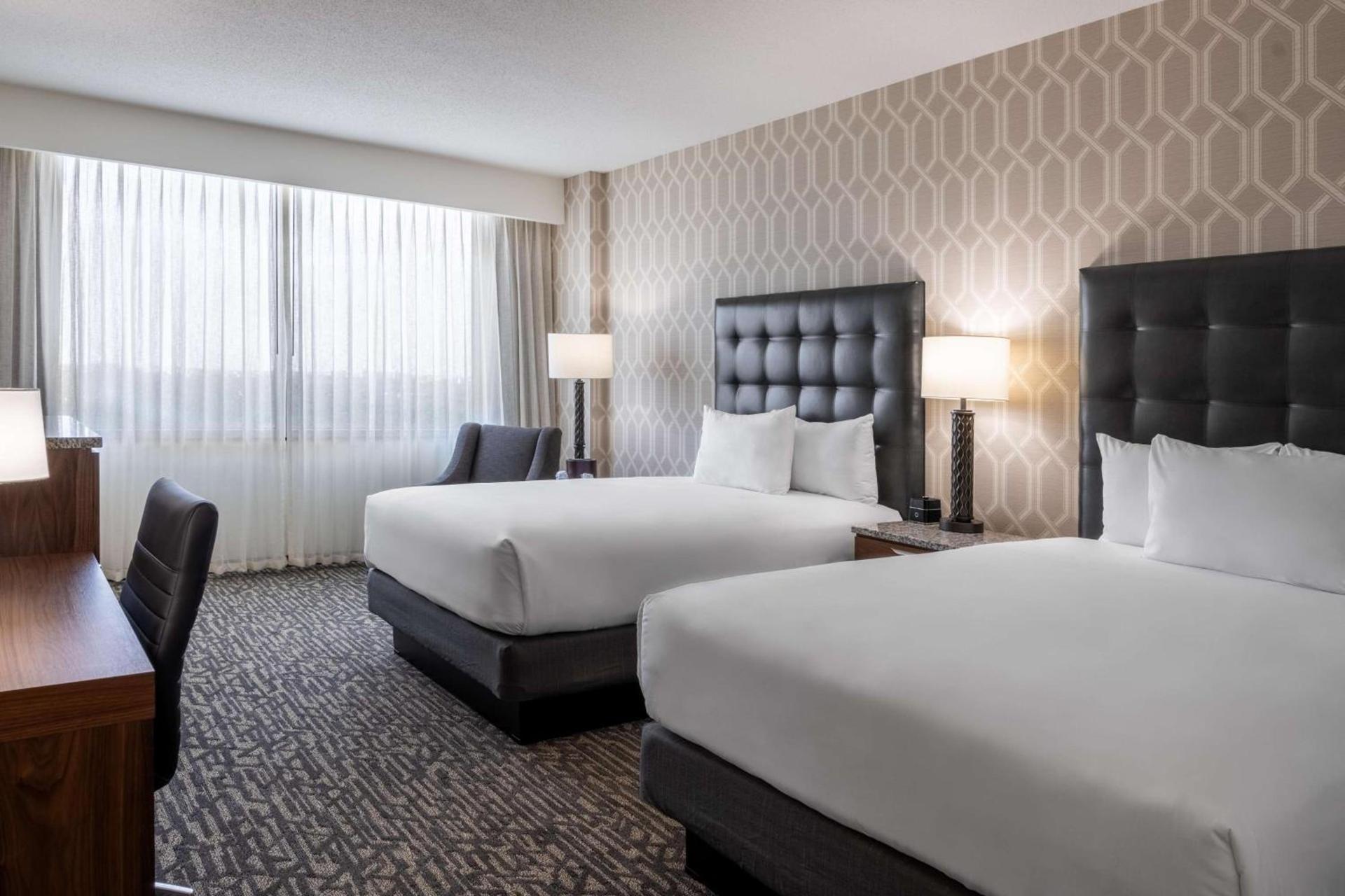 Drury Plaza Hotel Dallas Arlington photo 26