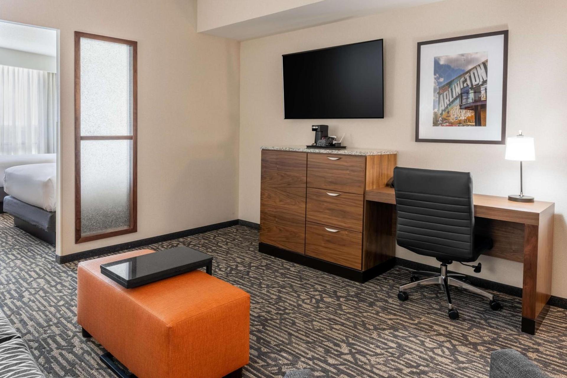 Drury Plaza Hotel Dallas Arlington photo 33