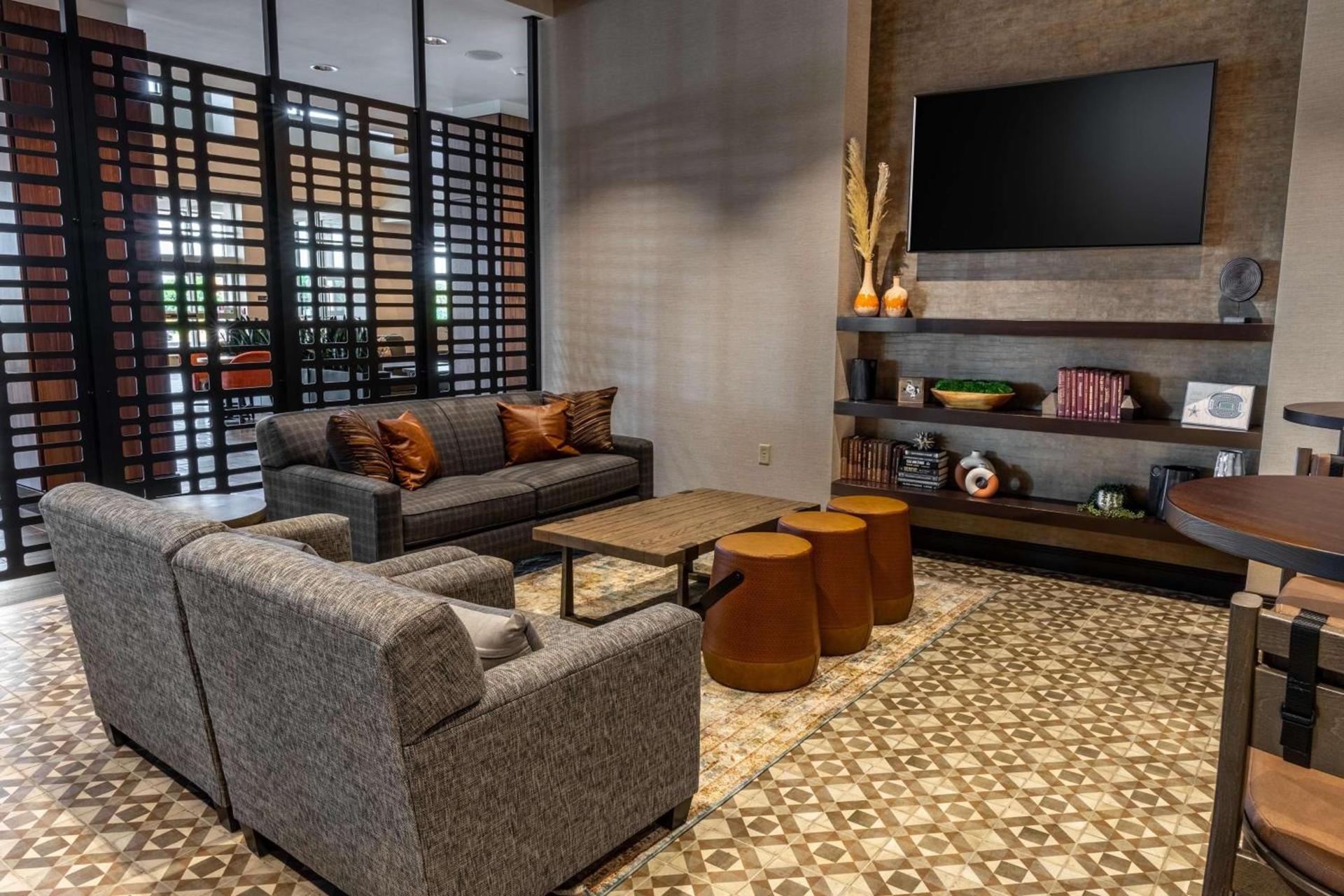 Drury Plaza Hotel Dallas Arlington photo 41