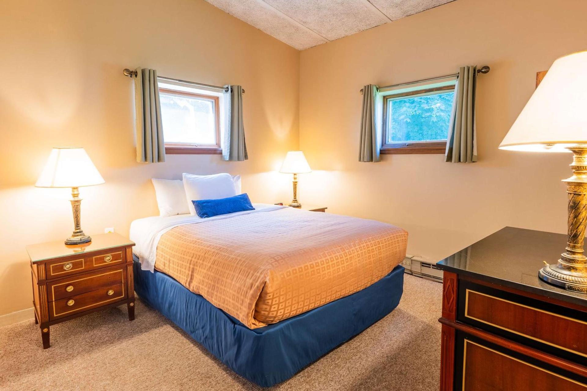Fireside Inn and Suites Bangor photo 41