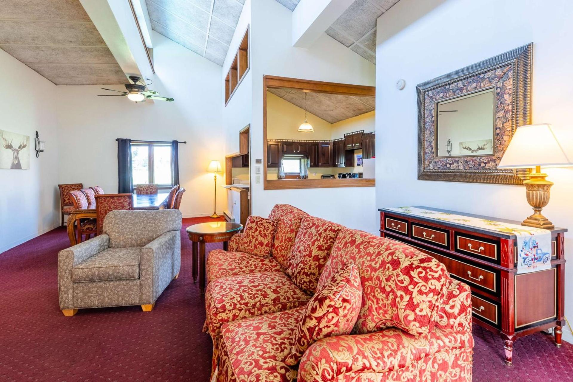 Fireside Inn and Suites Bangor photo 38