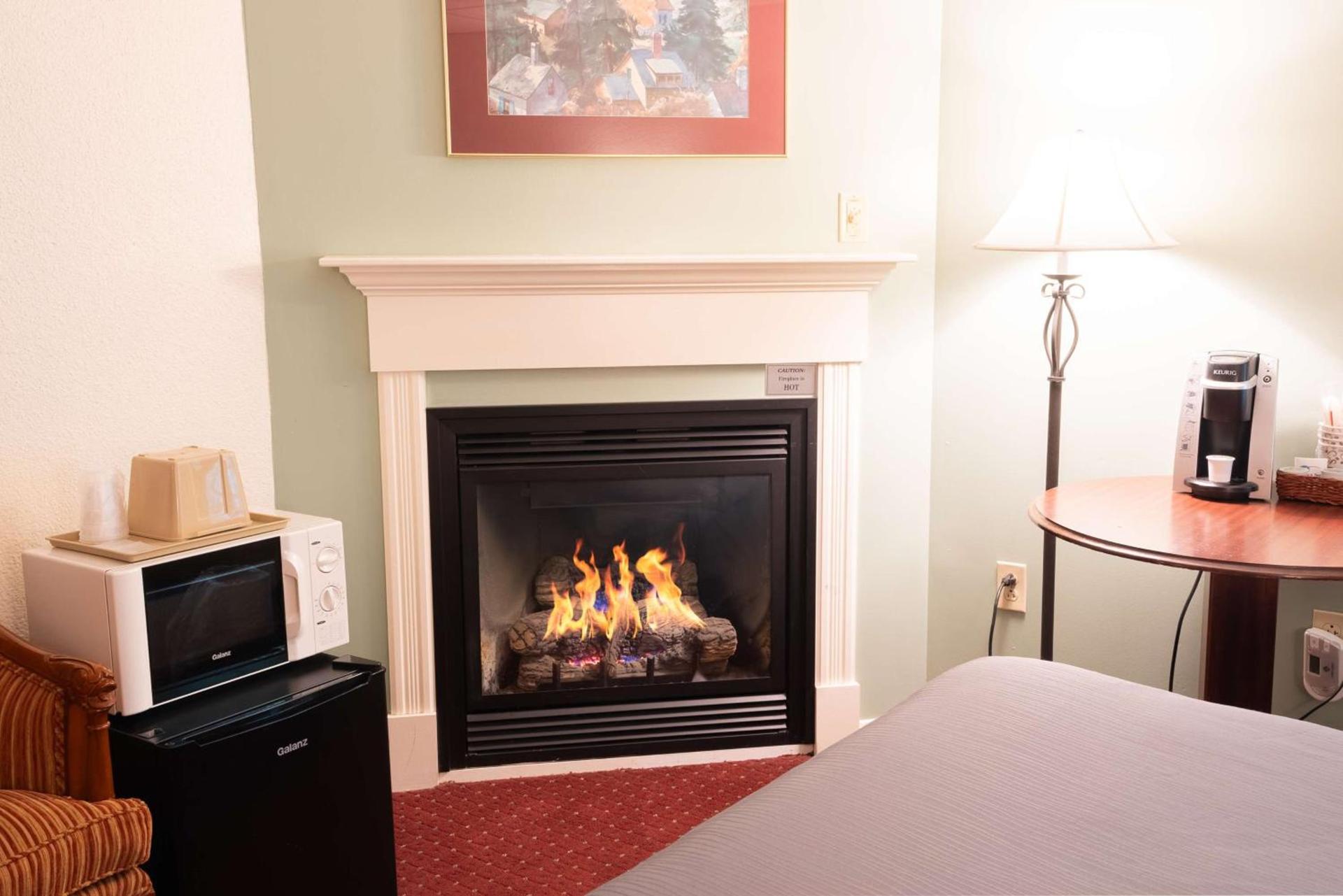 Fireside Inn and Suites Bangor photo 33