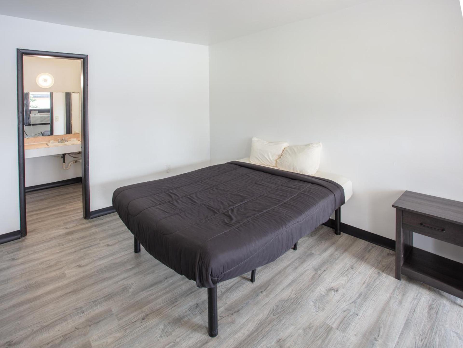 Glenstone place extended stay motel photo 23