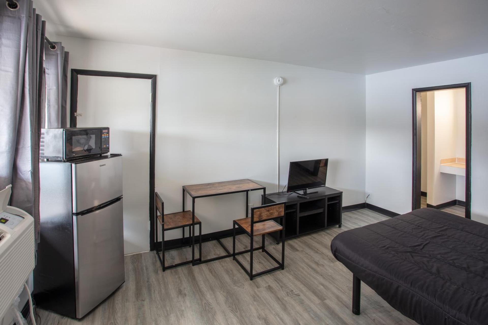 Glenstone place extended stay motel photo 19