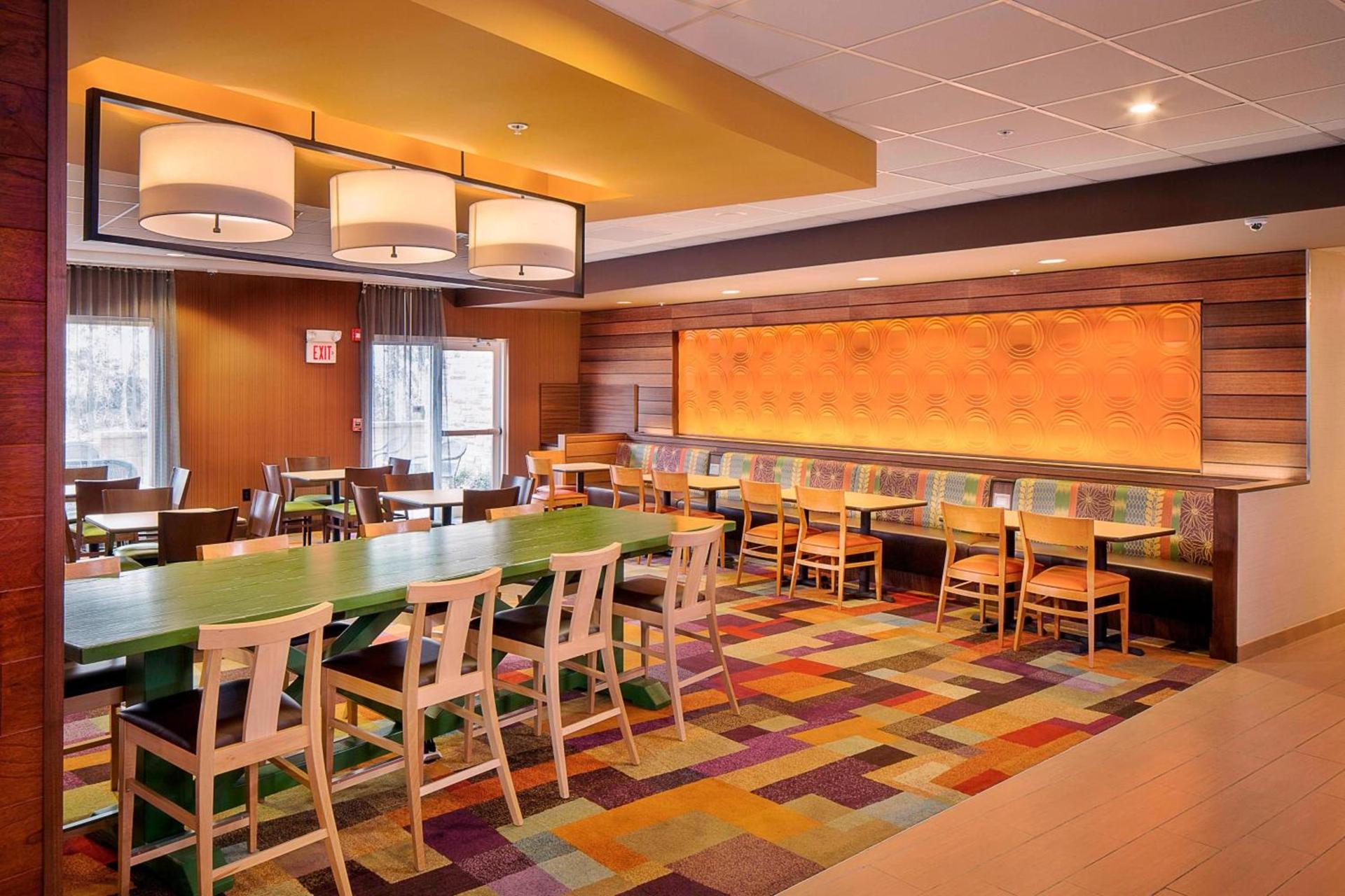 Fairfield Inn and Suites by Marriott Monaca photo 15