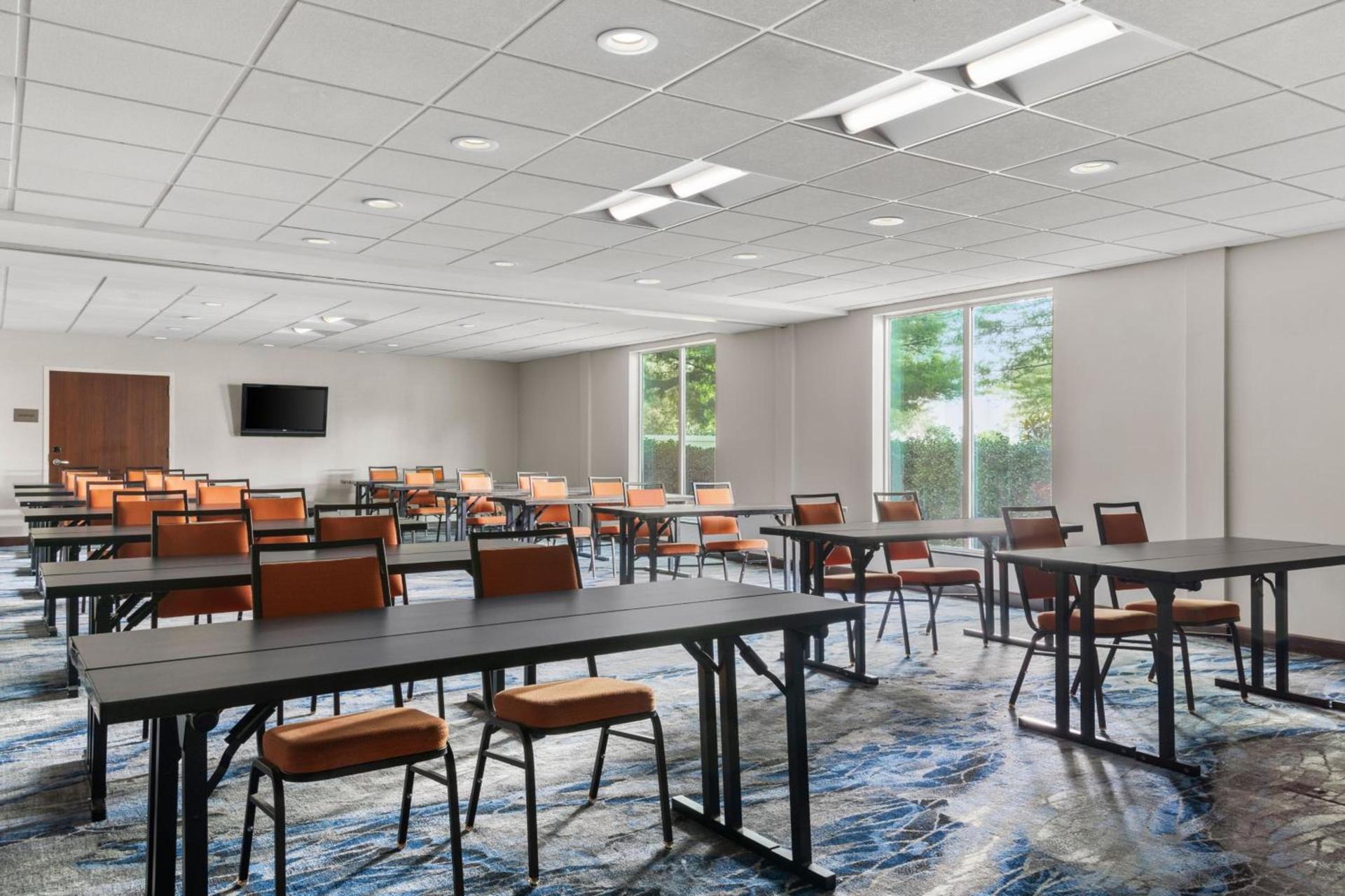 Fairfield Inn & Suites by Marriott Alexandria photo 39