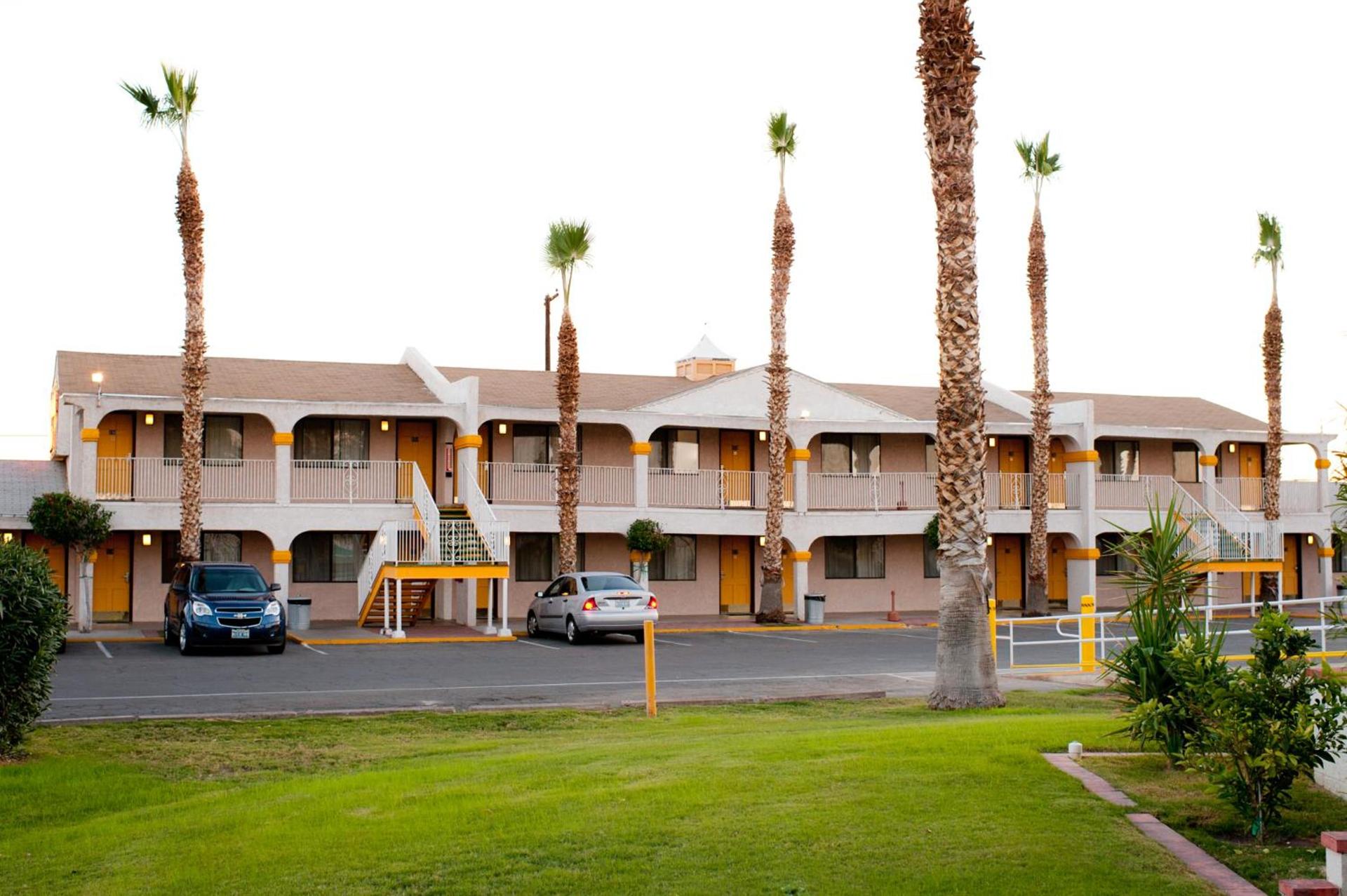 Emerald Inn & Lounge — hotel in Blythe