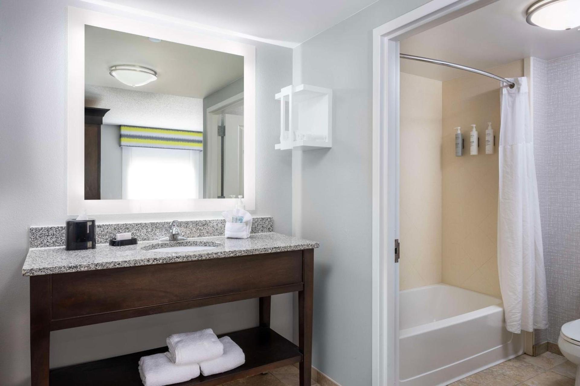 Hampton Inn & Suites Birmingham/280 East-Eagle Point photo 26