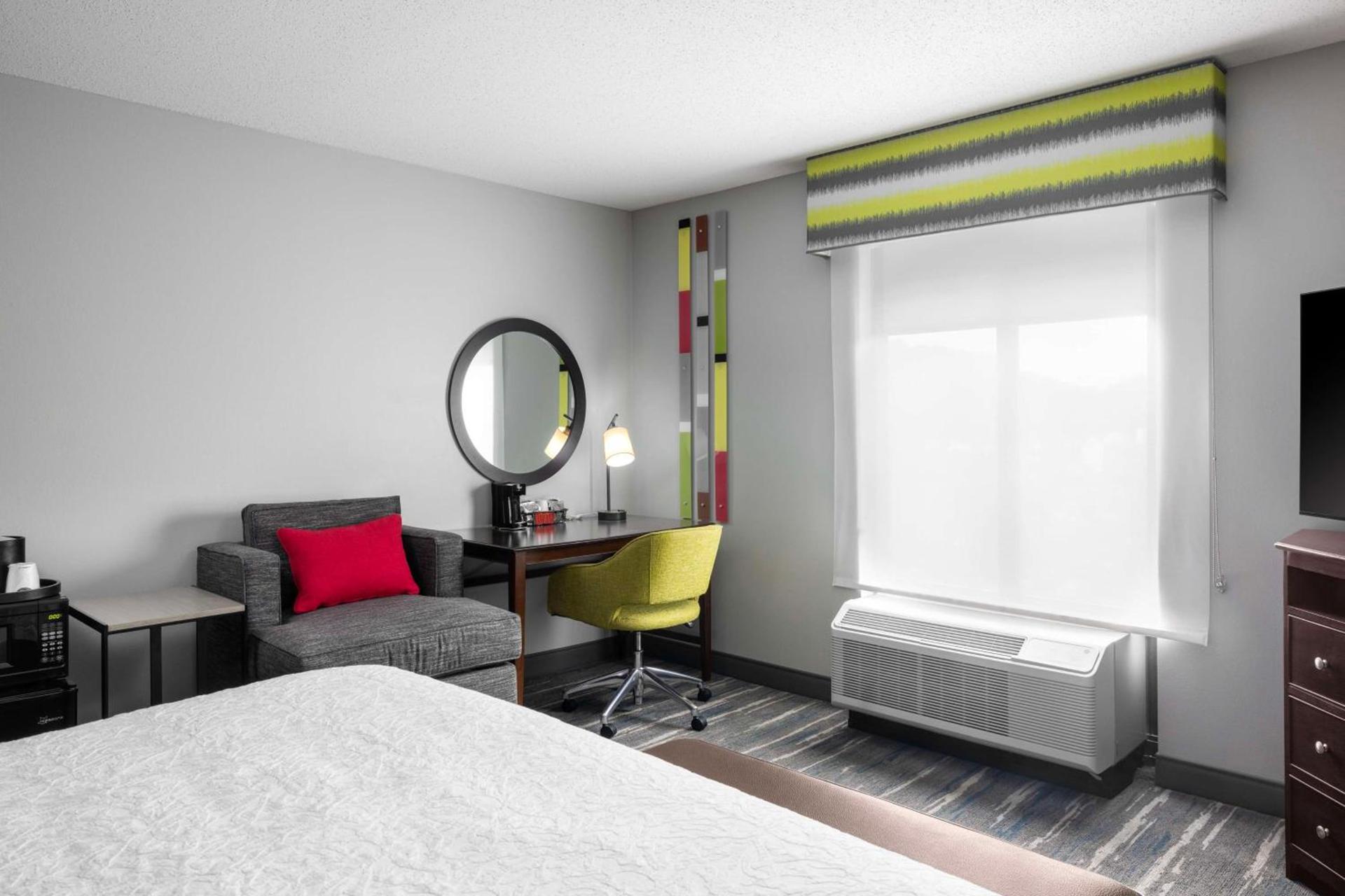 Hampton Inn & Suites Birmingham/280 East-Eagle Point photo 28