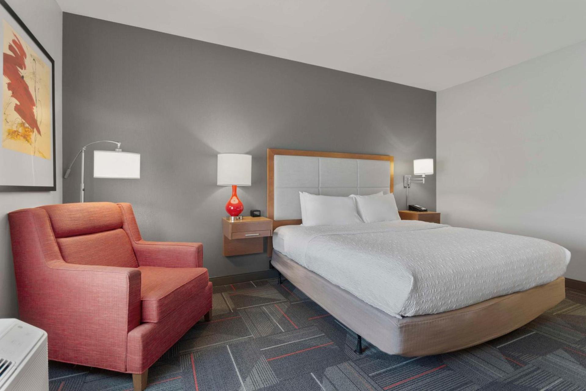 Hampton Inn & Suites by Hilton Columbus Scioto Downs photo 42