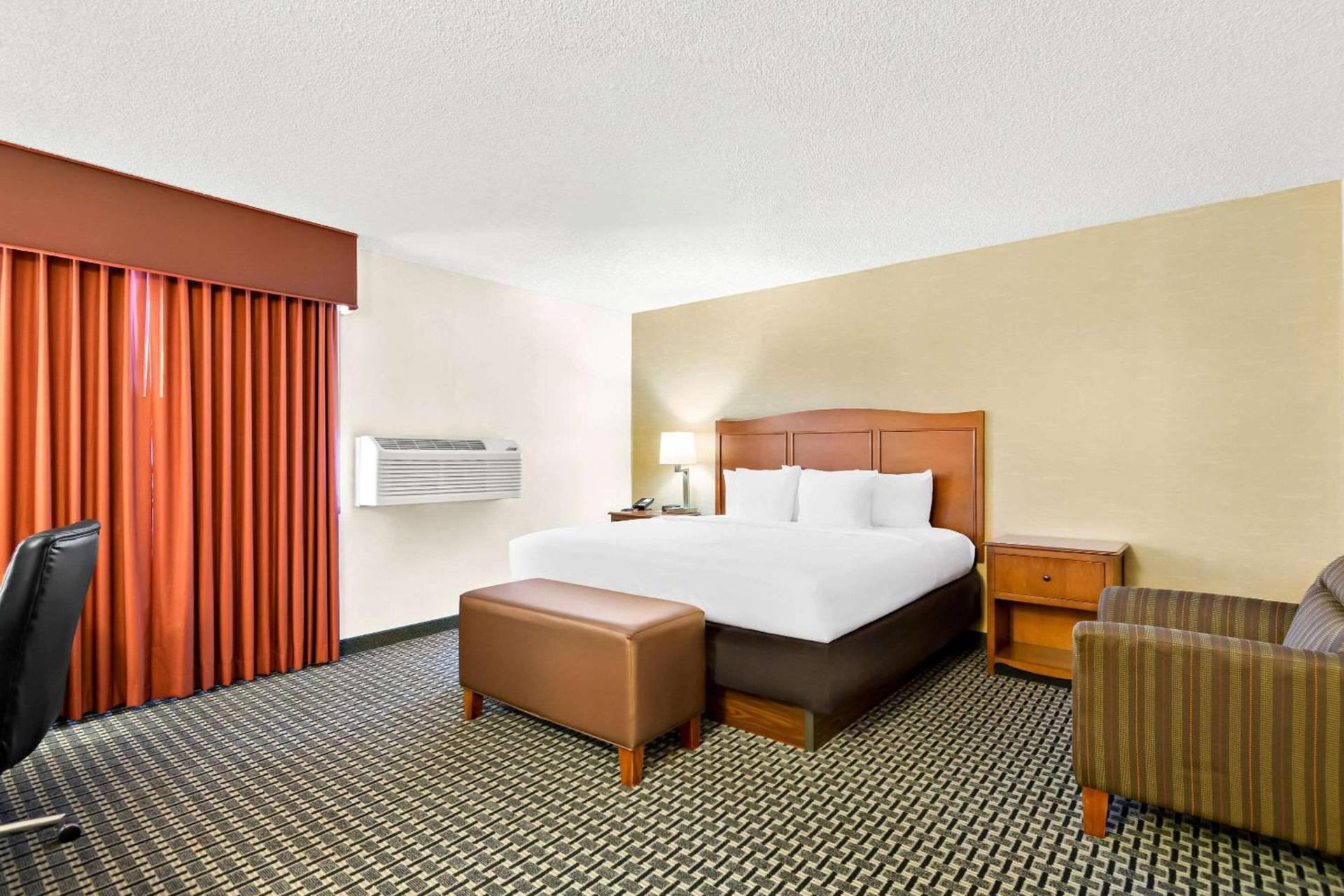 Quality Inn Mount Vernon photo 13