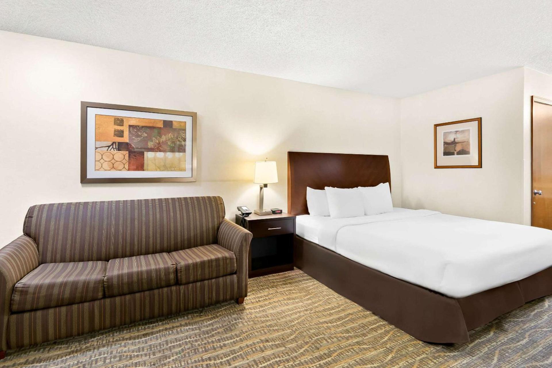 Quality Inn Mount Vernon photo 26