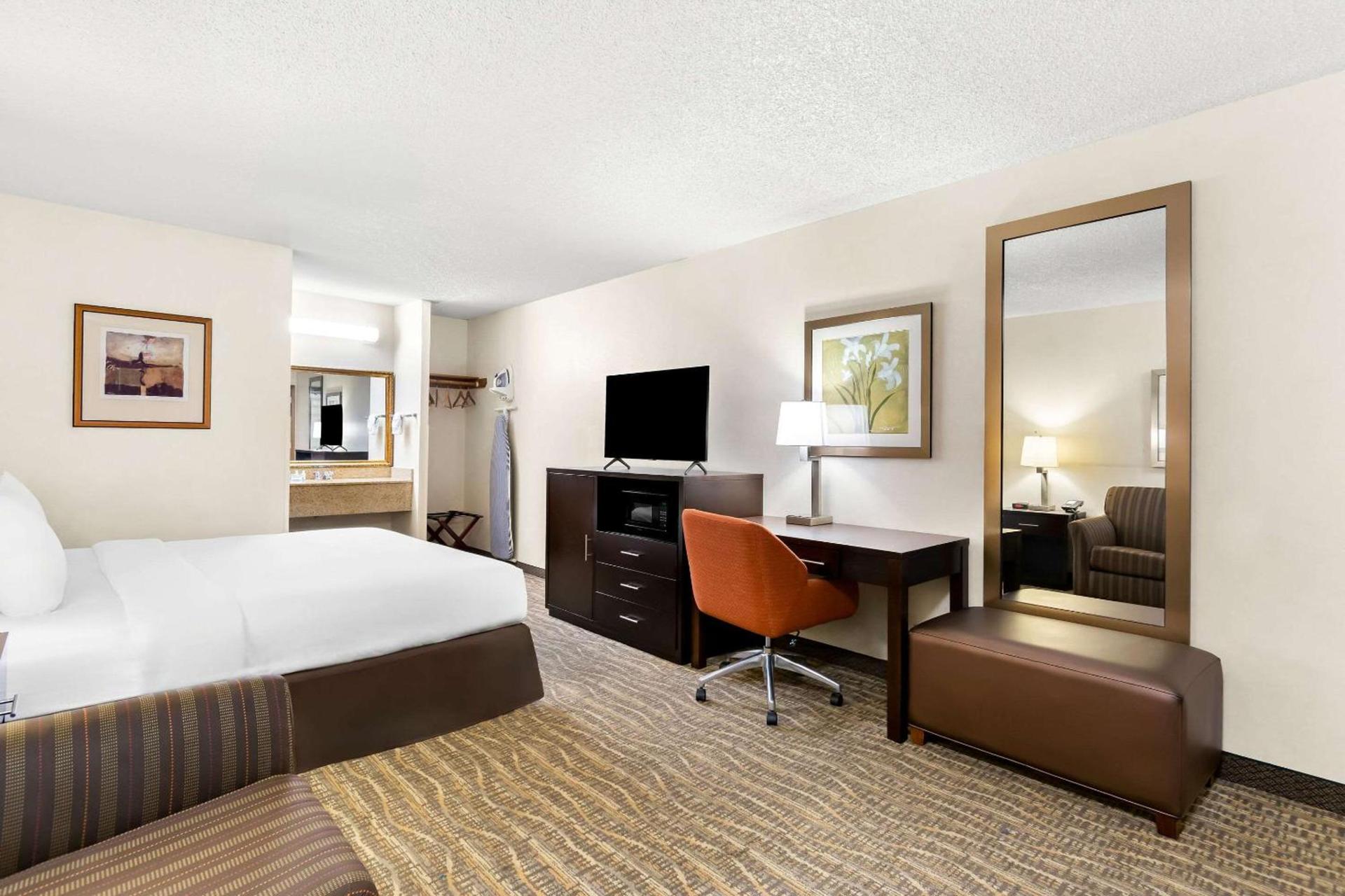 Quality Inn Mount Vernon photo 28