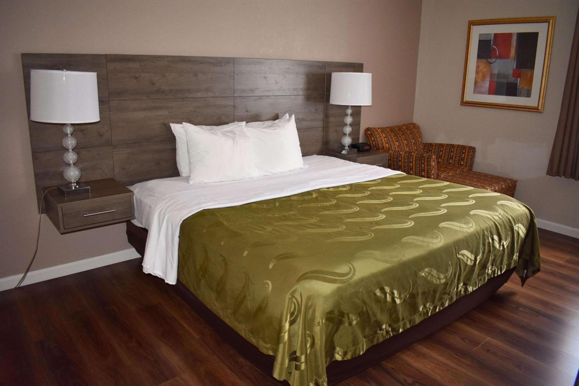 Quality Inn Vineland photo 16