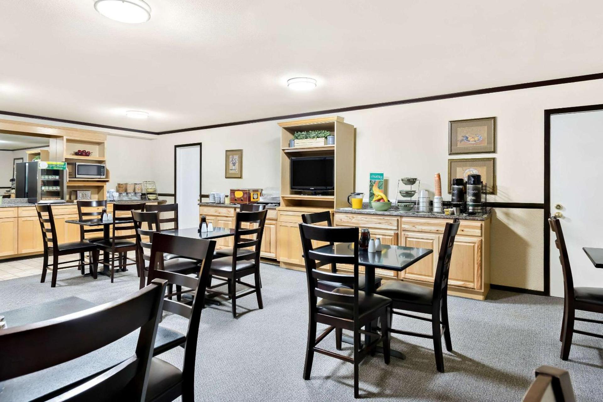 Quality Inn Mount Vernon photo 4